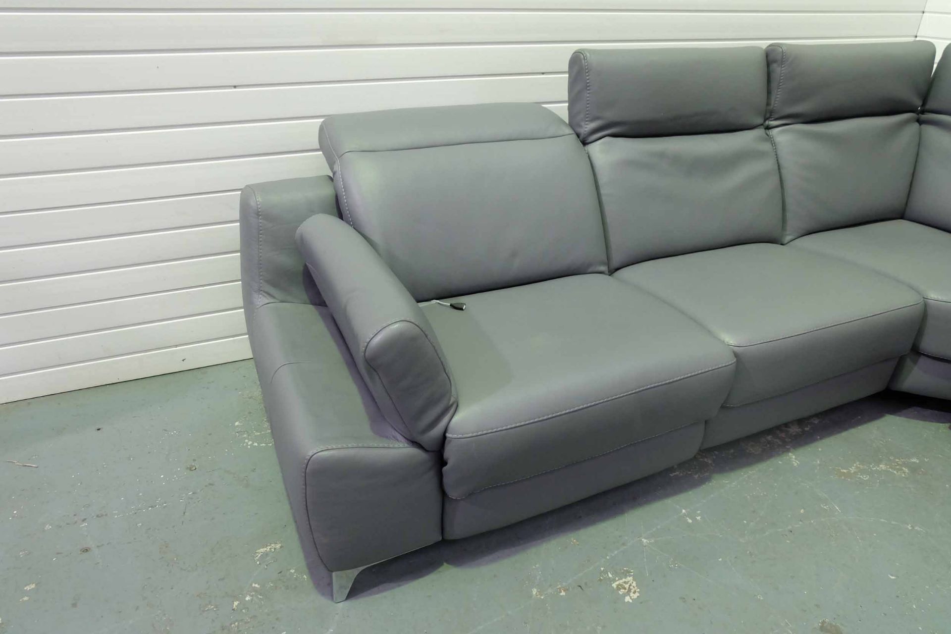 ROM 'Nevada' Corner Group Sofa. Montana Grey Leather. Left Hand Seat Reclines & Headrest. - Image 5 of 8