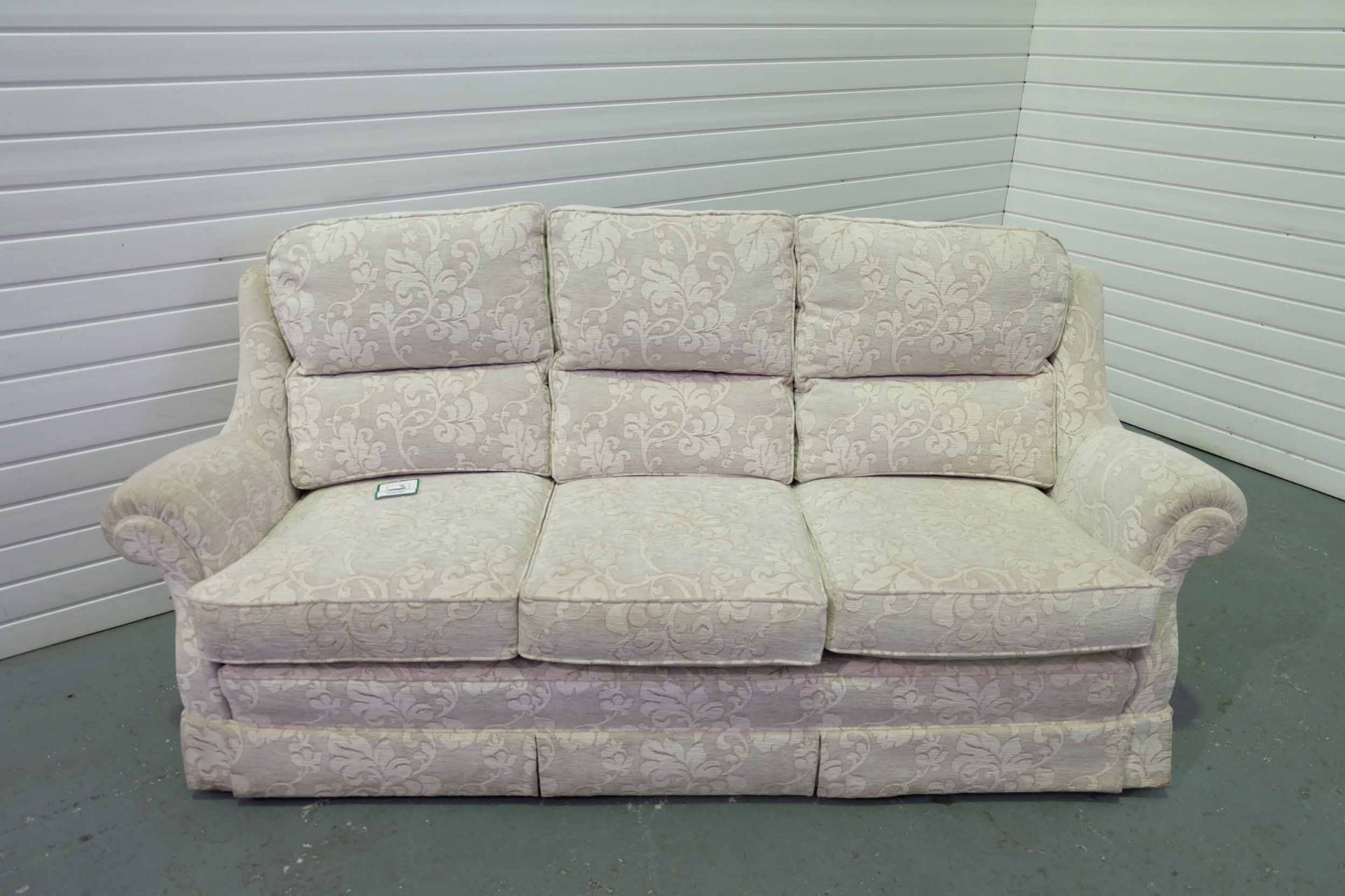 Vale Bridgecraft 'Langfield' Collection Handmade 3 Seater Sofa. With Valance.