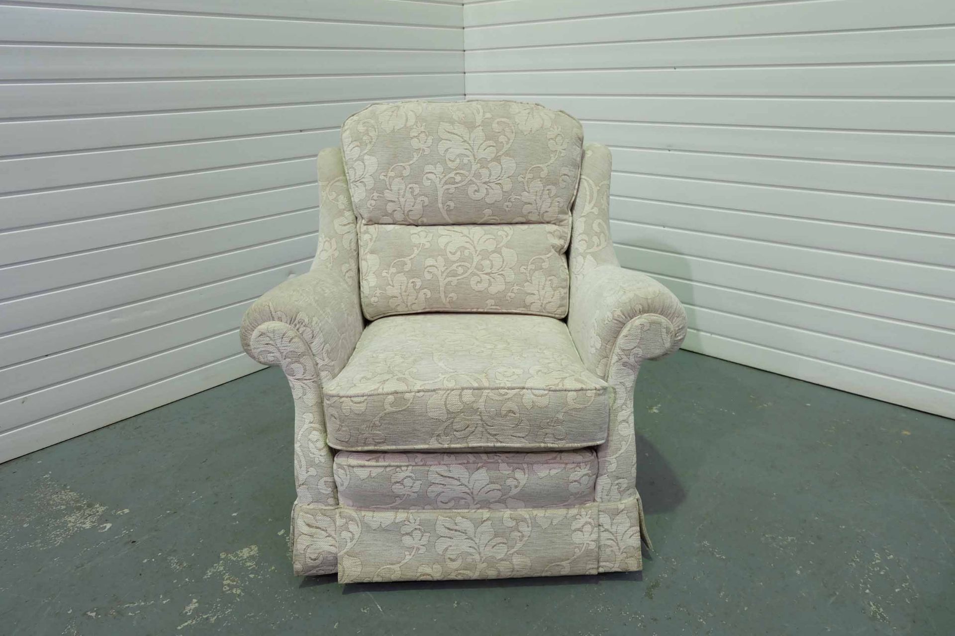 Vale Bridgecraft 'Langfield' Collection Handmade Chair. With Valance.