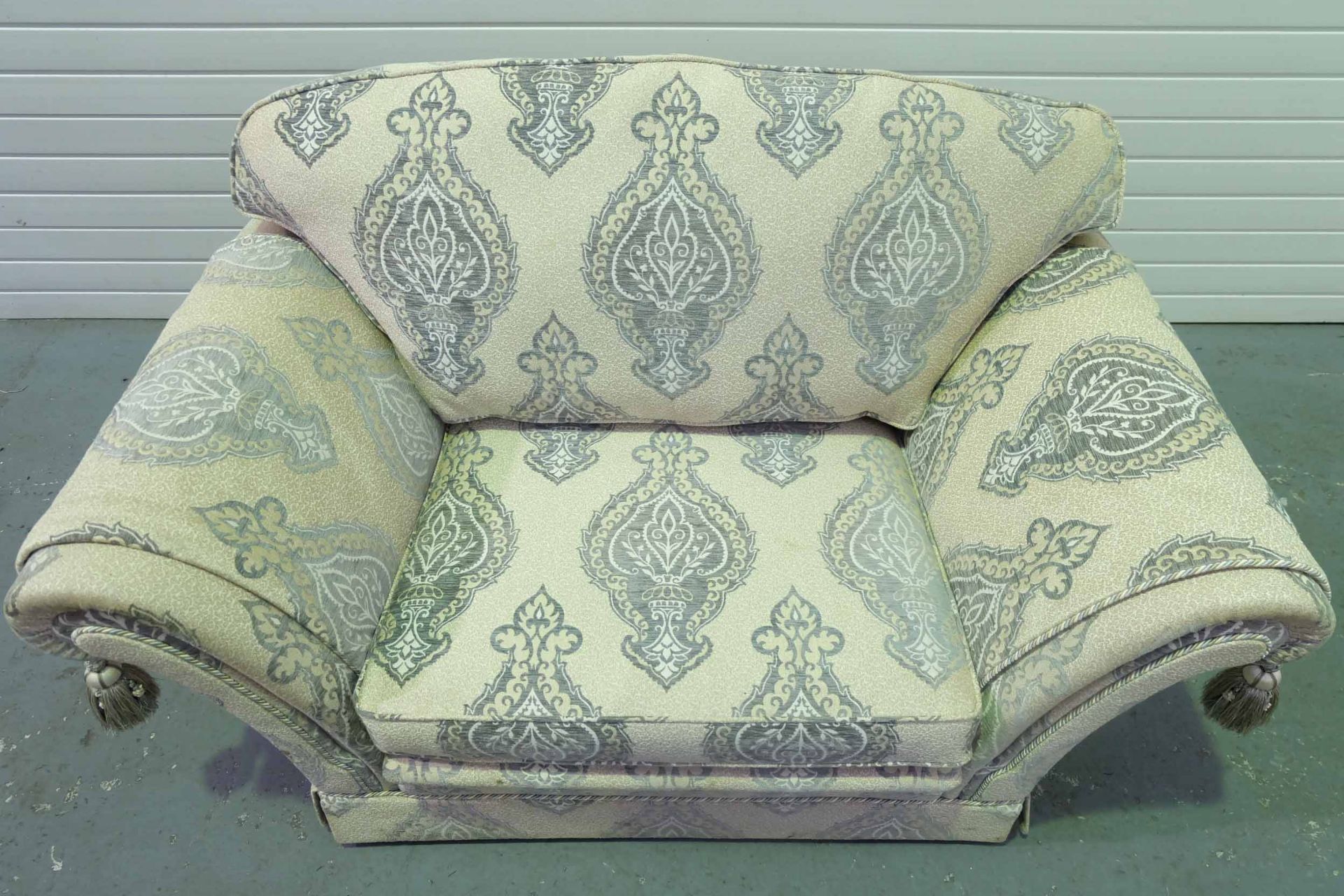 Steed Upholstery 'Kedleston' Range Fully Handmade Large 1.5 Seater Chair. With Valance & Arm Throws. - Image 4 of 4