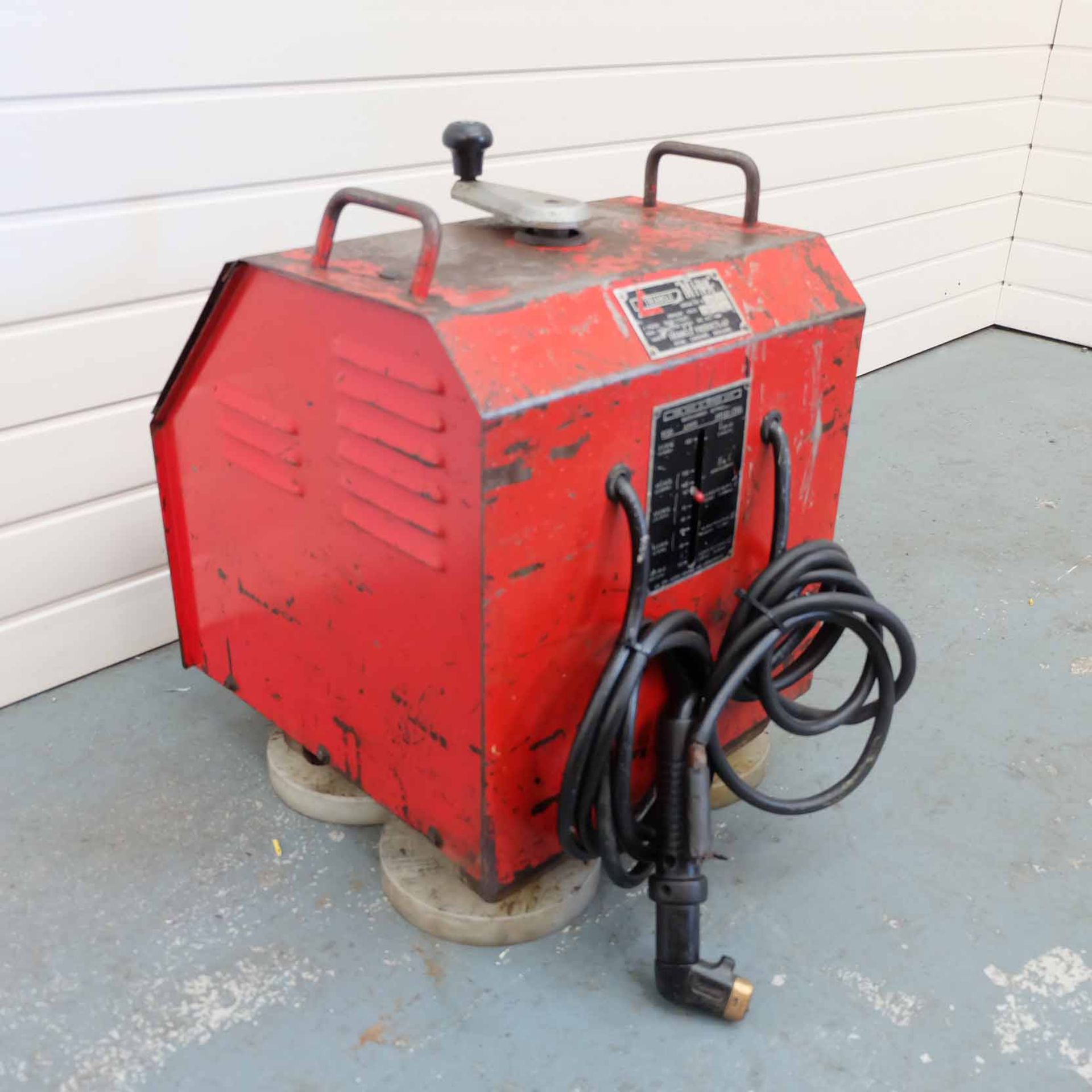 Triangle 'Minx' 1 Phase Stick Welder. Range 30 - 50Amps. Max Duty Cycle 3KVA. Primary Volts 200 - 48 - Image 4 of 7