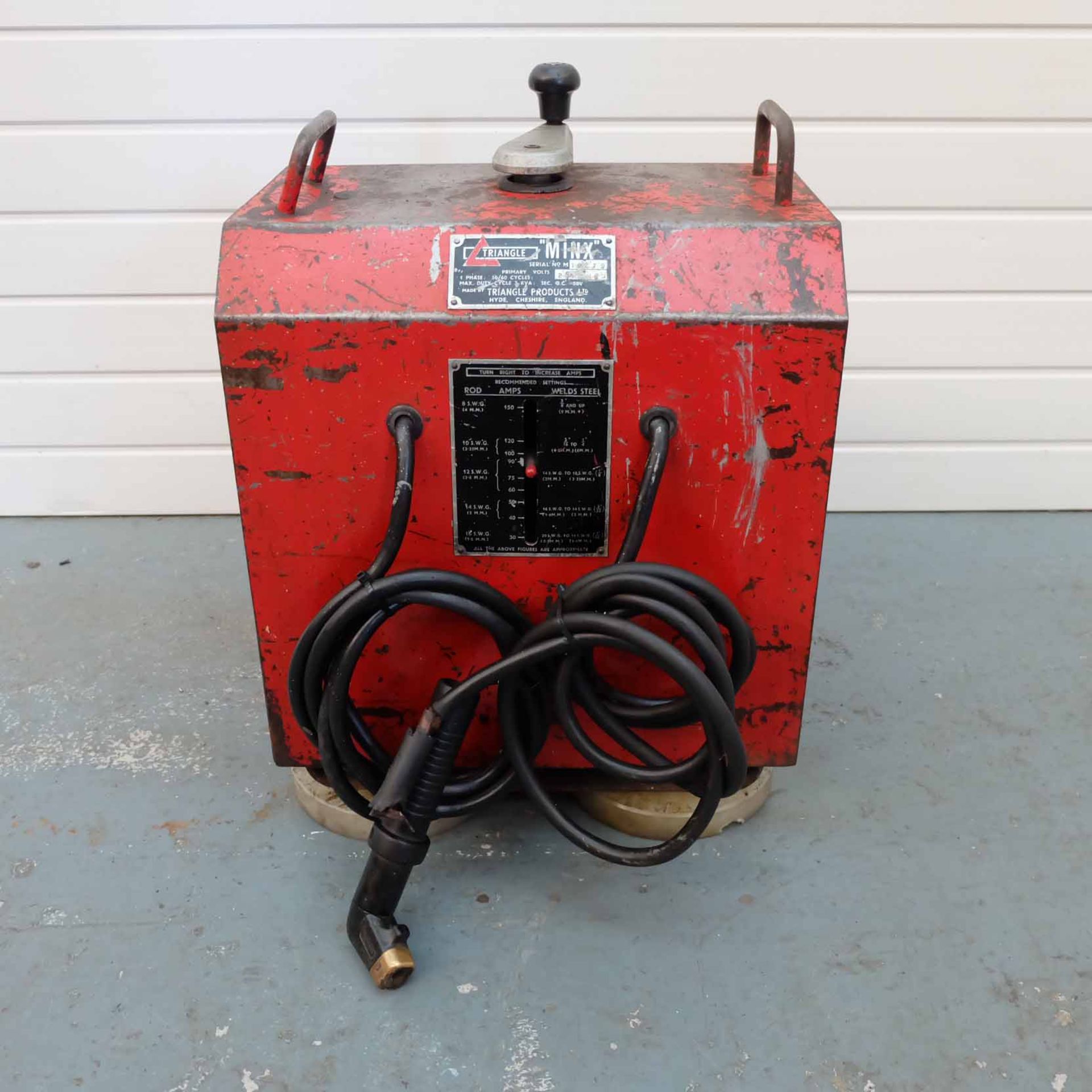 Triangle 'Minx' 1 Phase Stick Welder. Range 30 - 50Amps. Max Duty Cycle 3KVA. Primary Volts 200 - 48