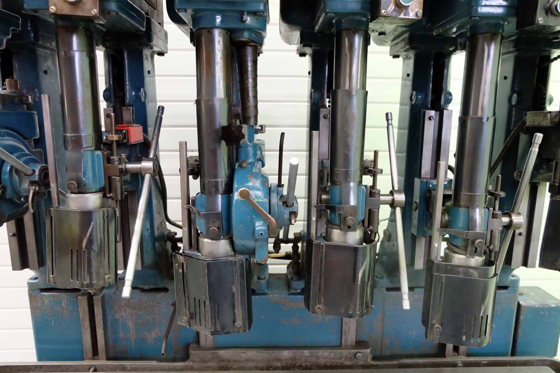Herbert 6 Spindle In-Line Drilling Machine. 3 x Spindles 3MT With Power feed. 3 x Spindles 2MT With - Image 4 of 18