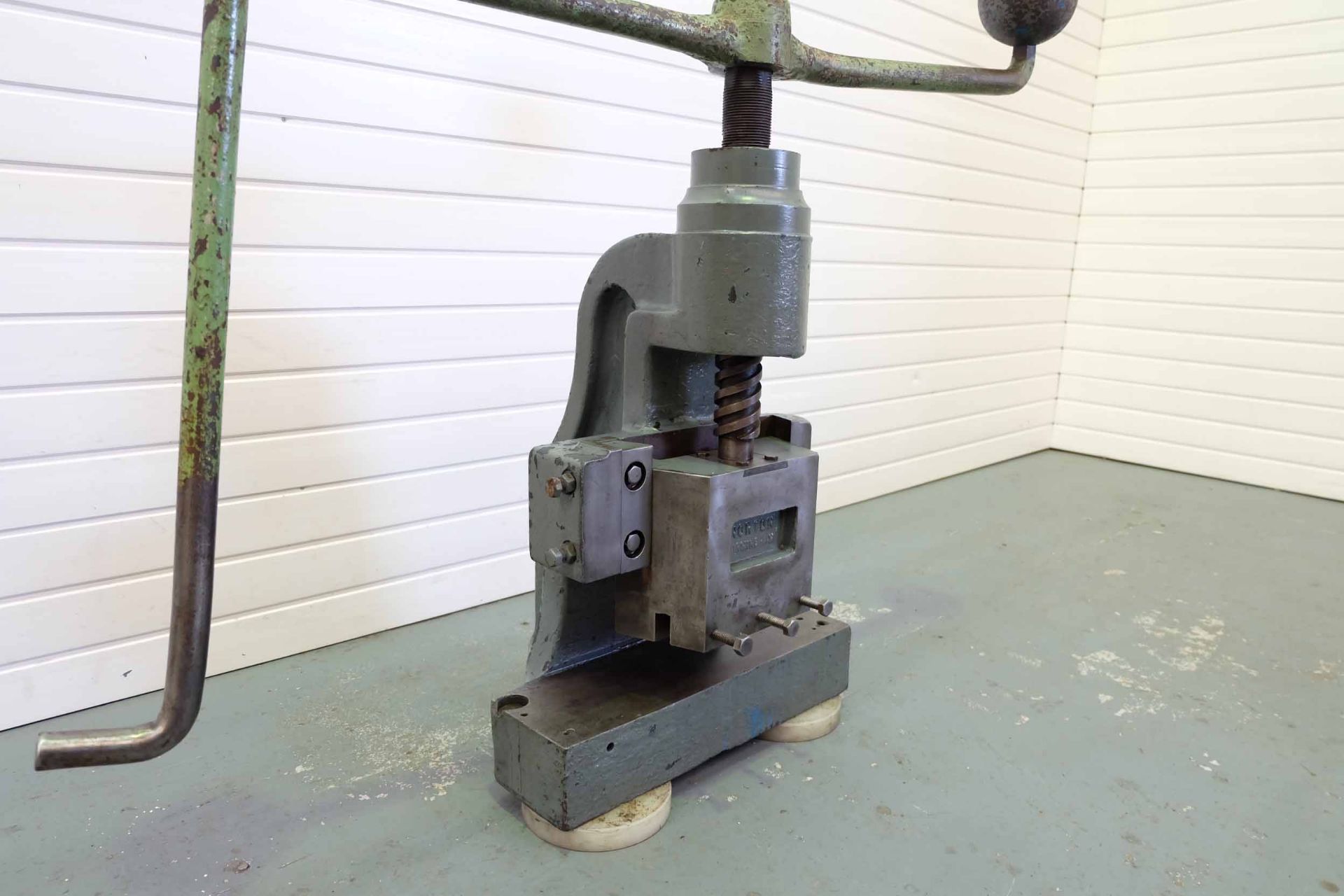 Norton GP Fly Press. Throa Depth 6". Daylight 7". Table Size 22" x 6 1/2". - Image 2 of 8