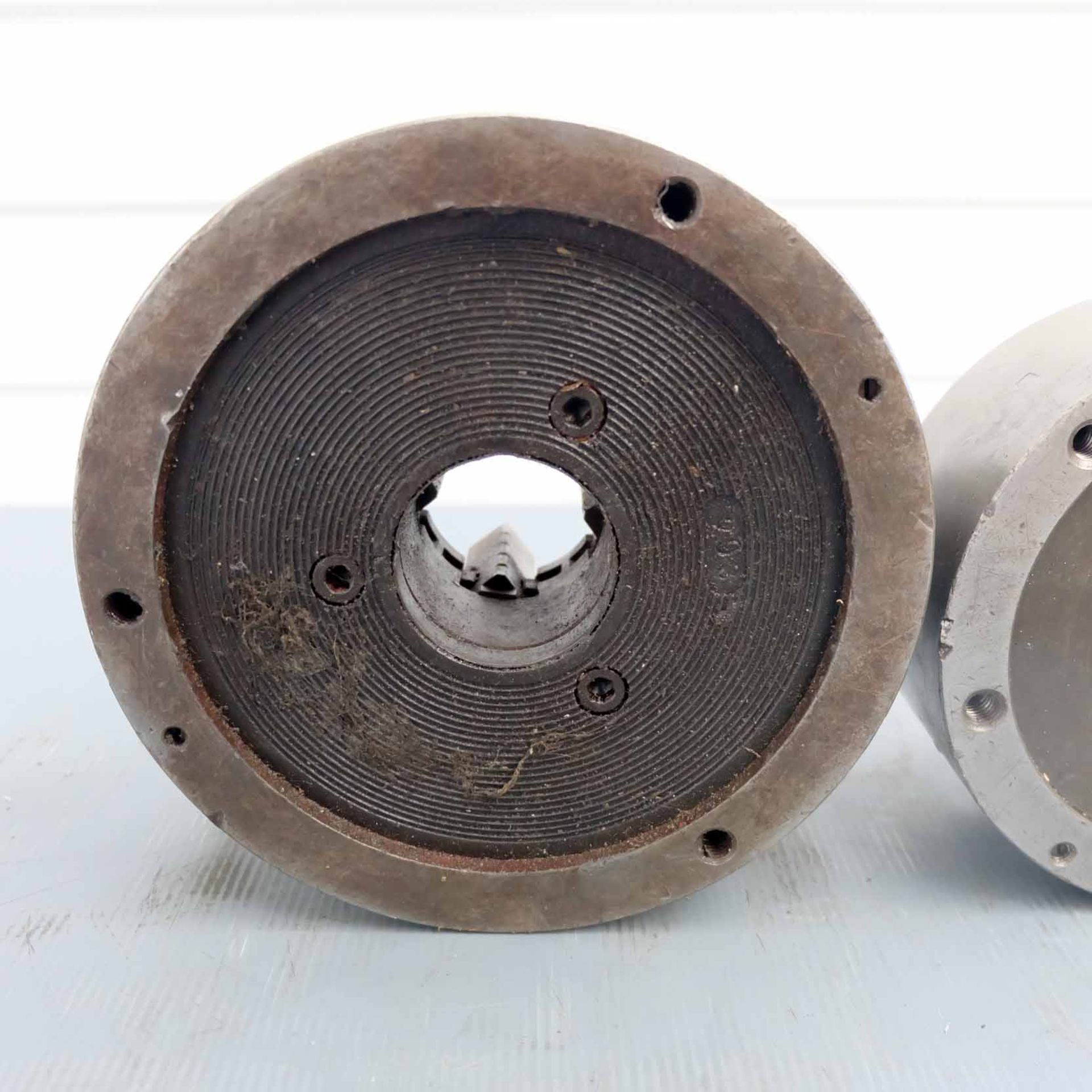 Two Self Centring 4 Jaw Scroll Chucks. Sizes 200mm & 160mm Diameter. - Image 6 of 7