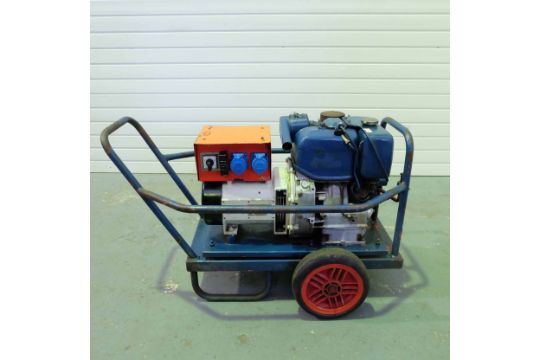 Petter Mobile Diesel Generator. Output 110V/240V. Crank Handle start. - Image 1 of 9