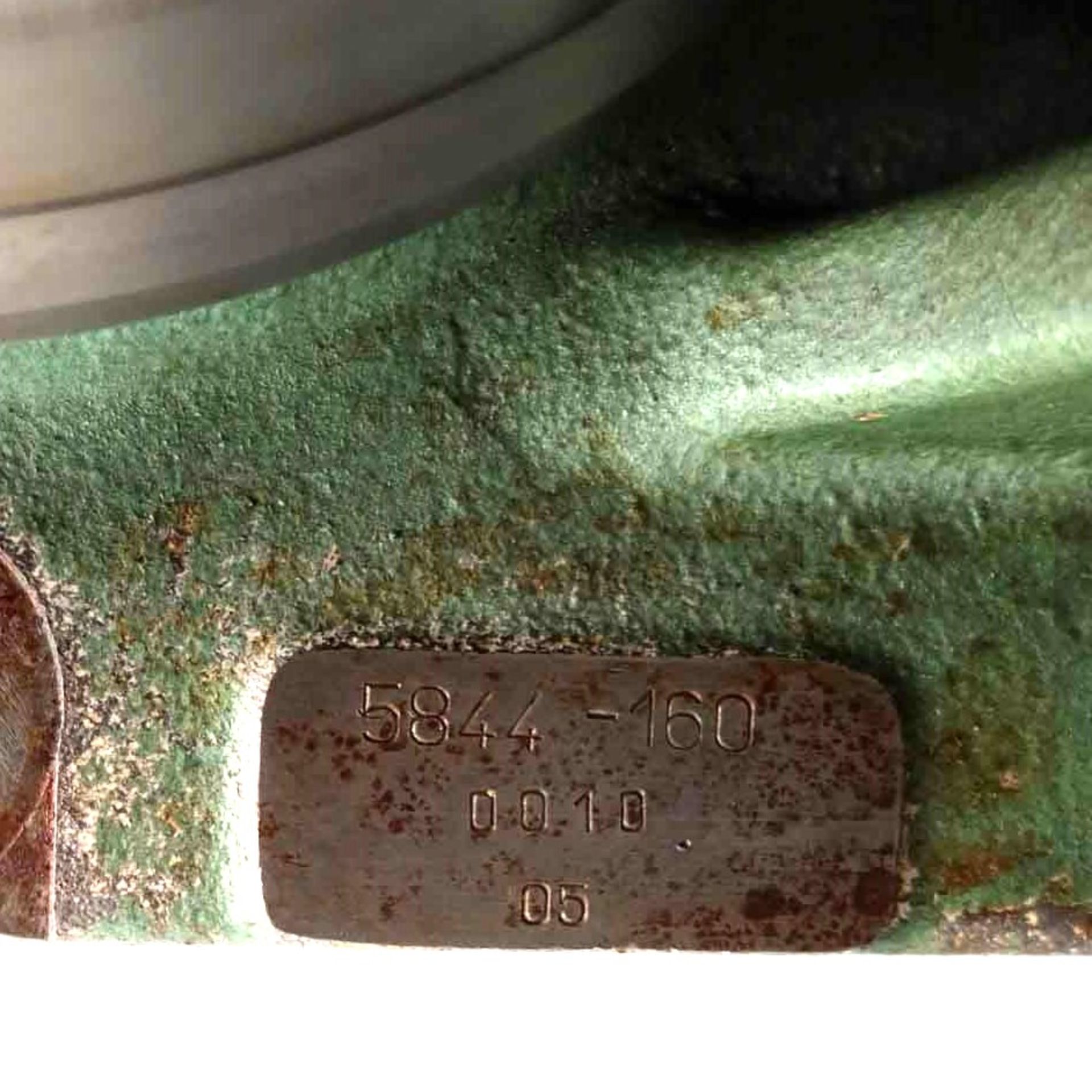 Horizontal / Vertical Indexing Head. With Bison 200mm Diameter 3 Jaw Chuck. - Image 6 of 6