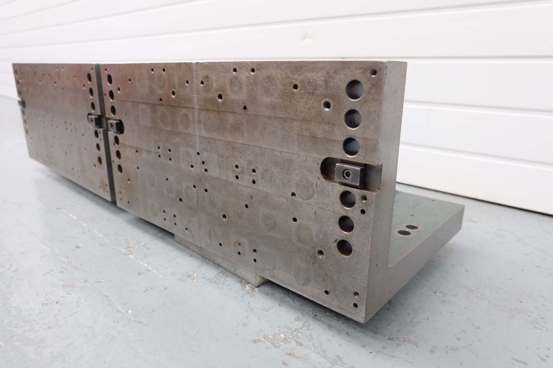 Pair of Cast Iron Angle Plates. Size Each 505 x 315 x 250mm. Thickness 40mm. - Bild 6 aus 6