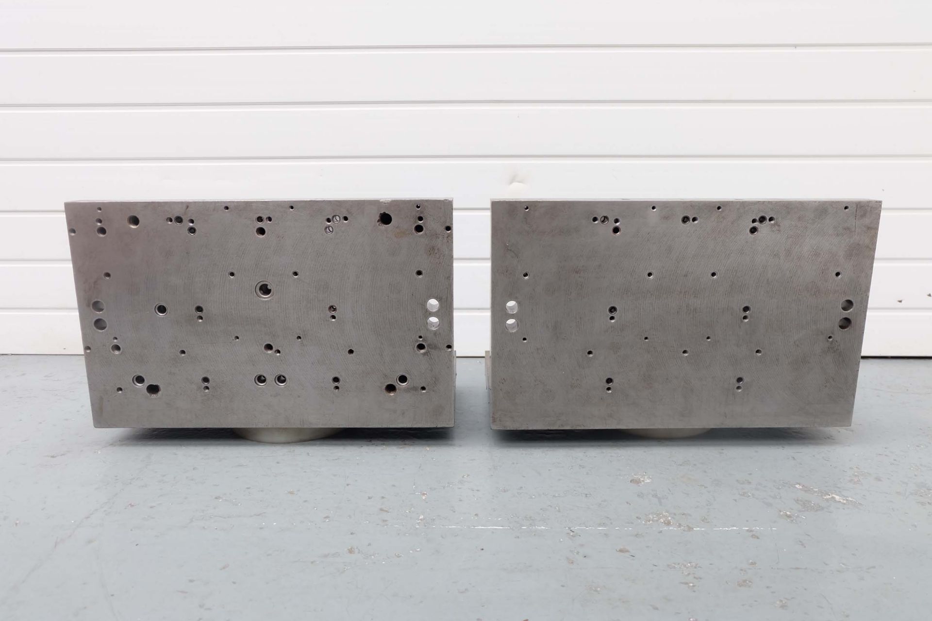 Pair of Cast Iron Angle Plates. Size Each 505 x 315 x 250mm. Thickness 40mm. - Image 3 of 6