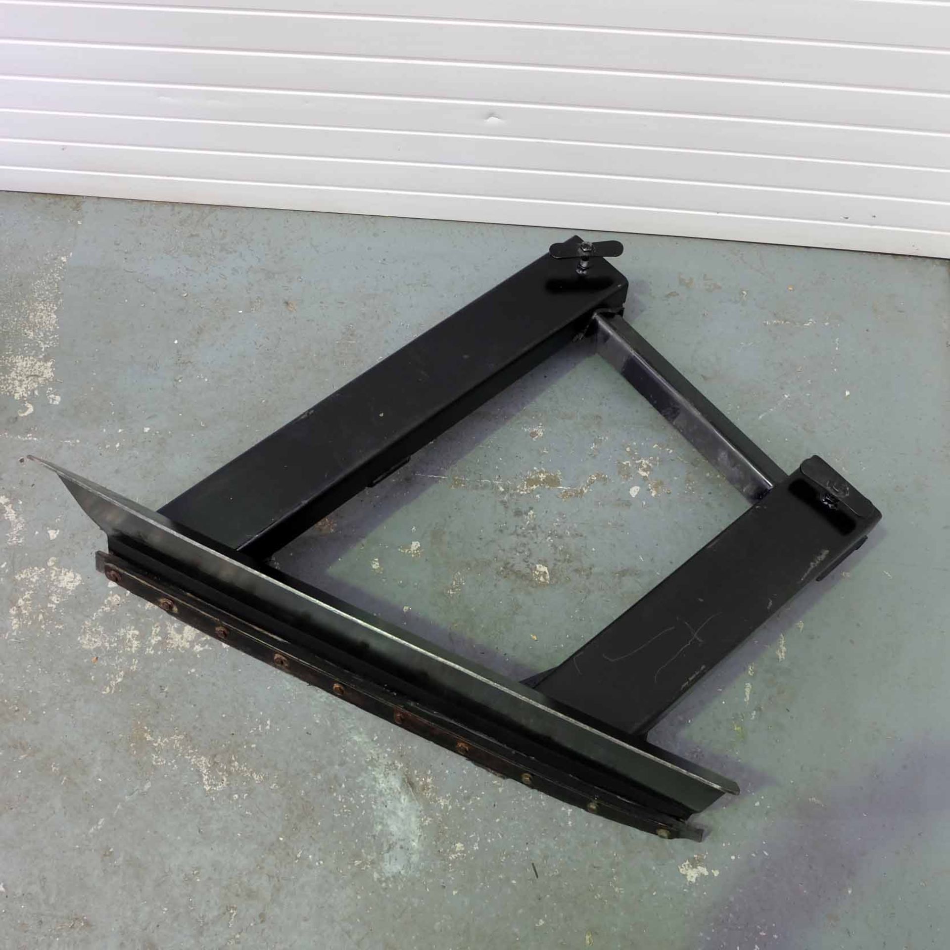 Snow Plow Attachment for Fork Lift Trucks. 1200mm W x 500mm H. - Image 4 of 4