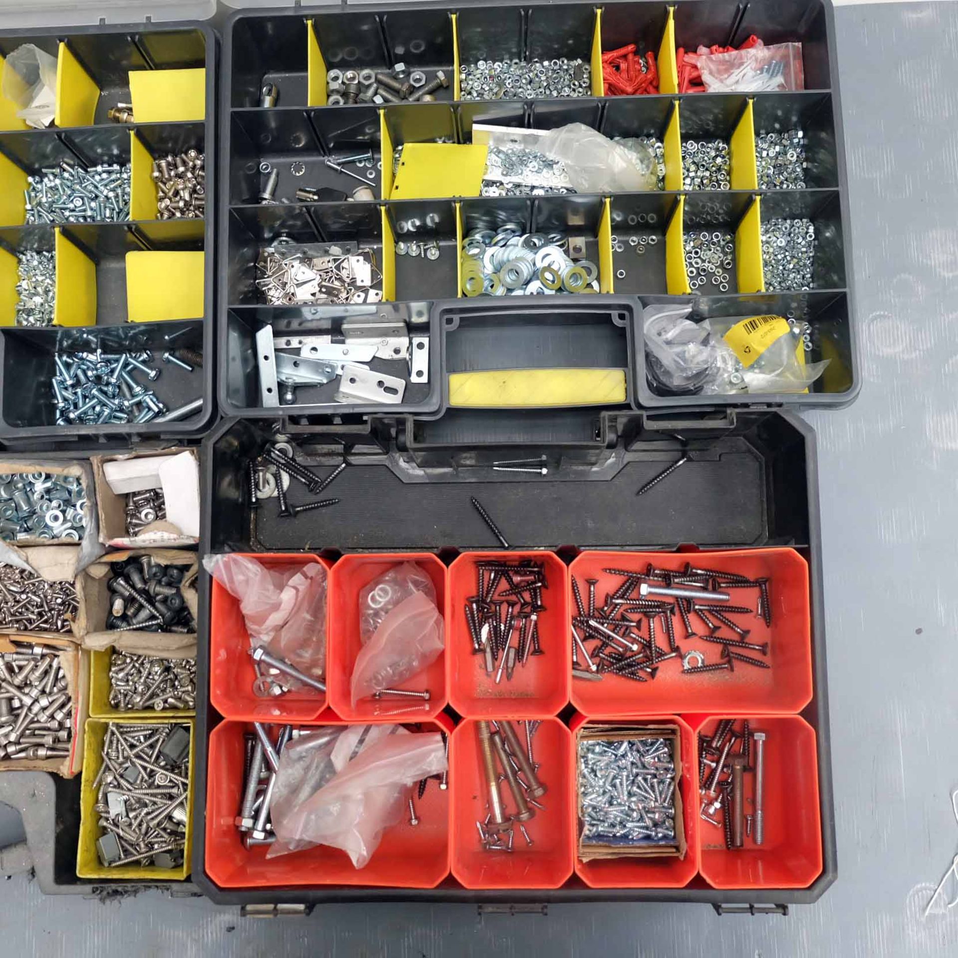 Quantity of Various Screws, Bolts & Washers. Including 2 Carry Trays. - Image 3 of 5