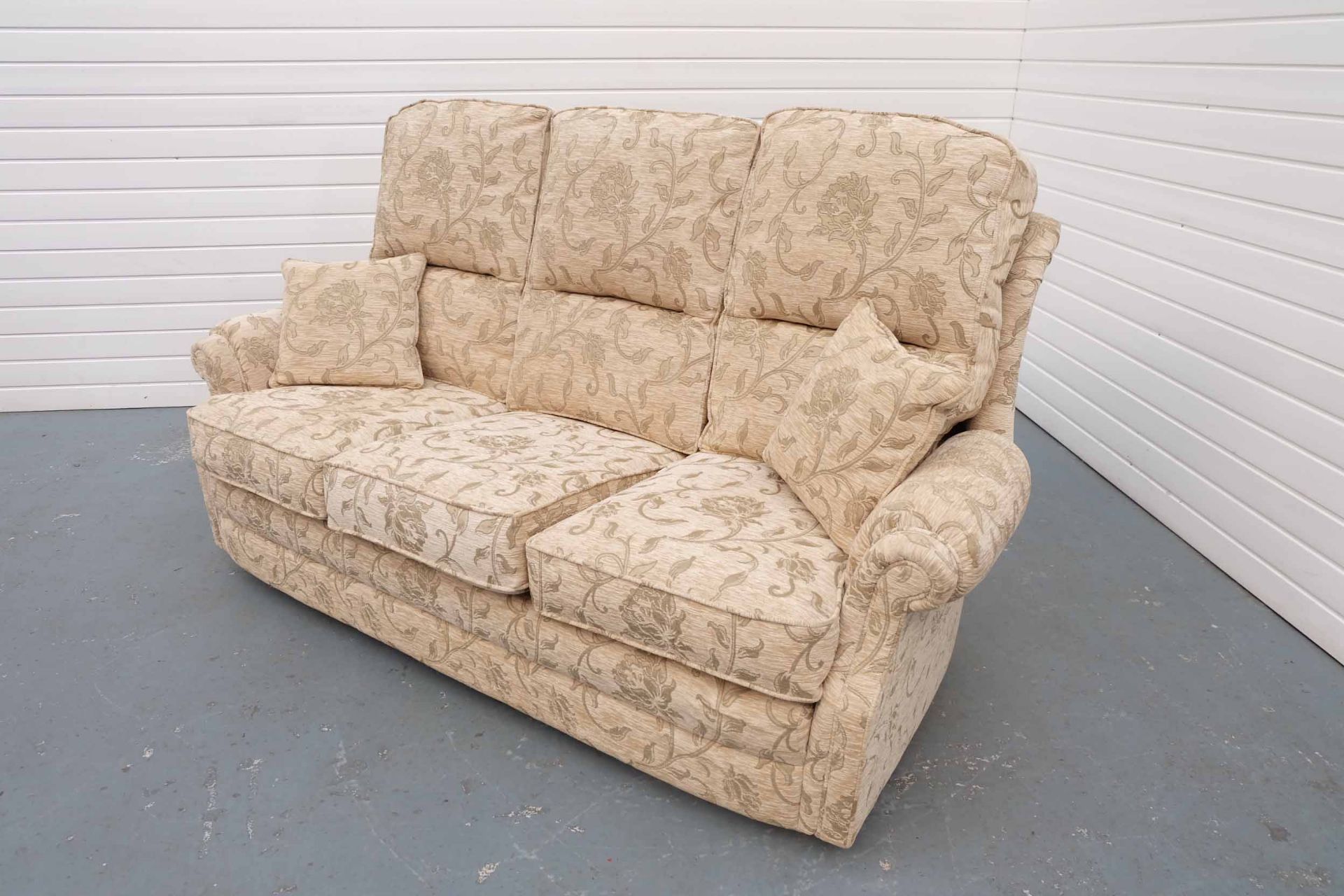 Vale Bridgecraft 'Seville' Collection Handmade 3 Seater Sofa. - Image 2 of 4