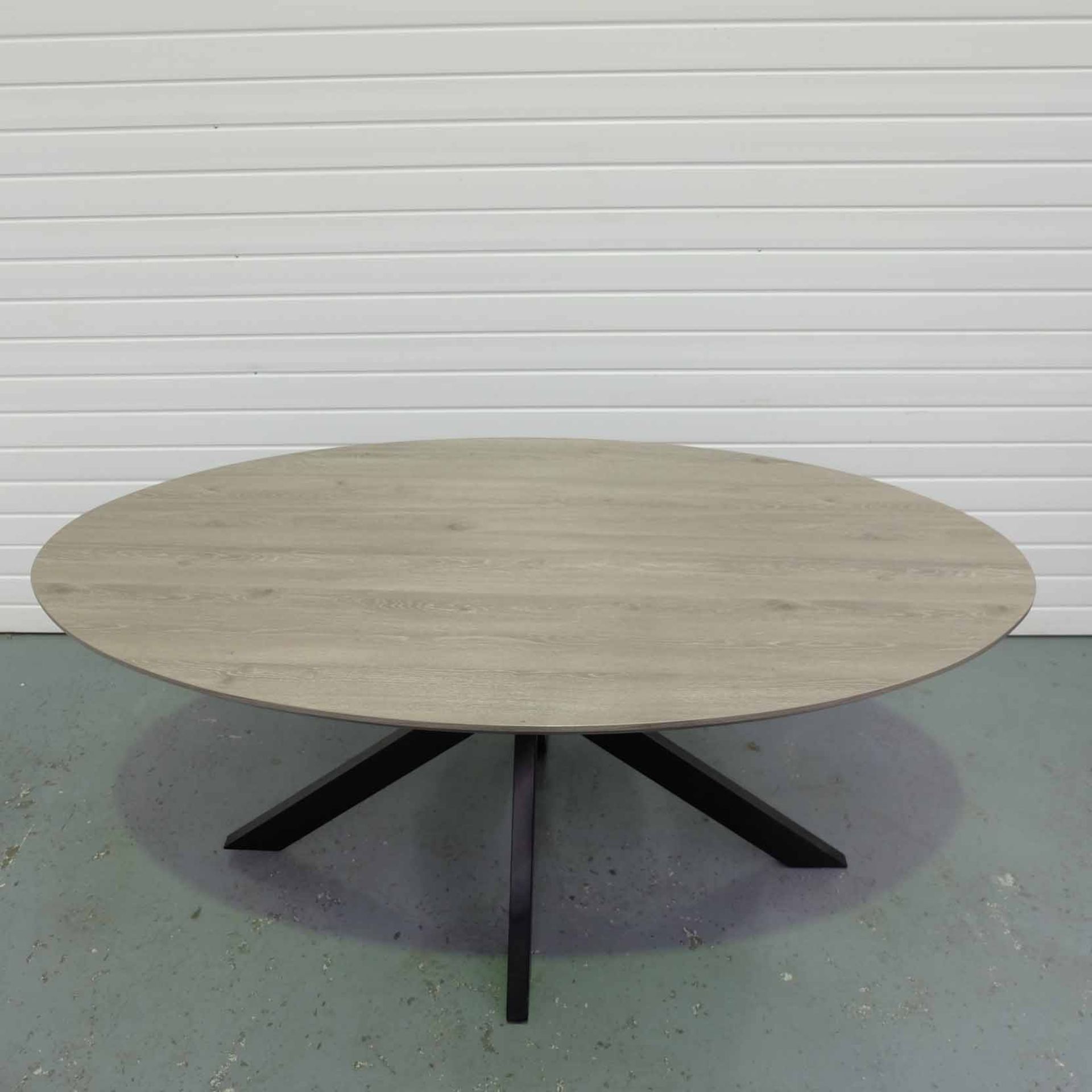 Furniture Link 'Manhattan' Oval Dining Table. SmarTops® Technology (Heat, Stain and Scratch resistan - Image 3 of 4