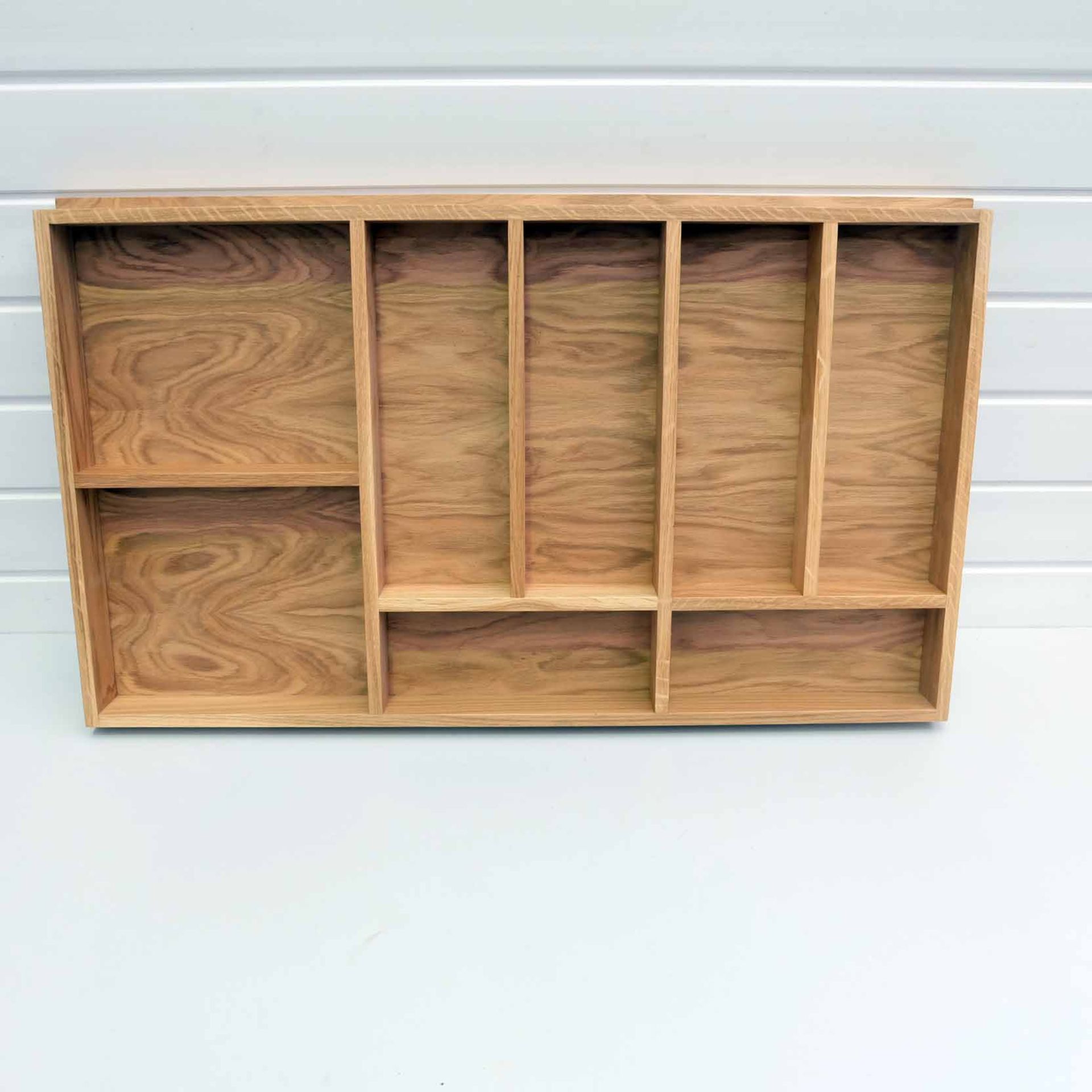 Solid Wood Drawer Insert. Size 817mm W x 480mm D x 56mm H. 8 x Segments.