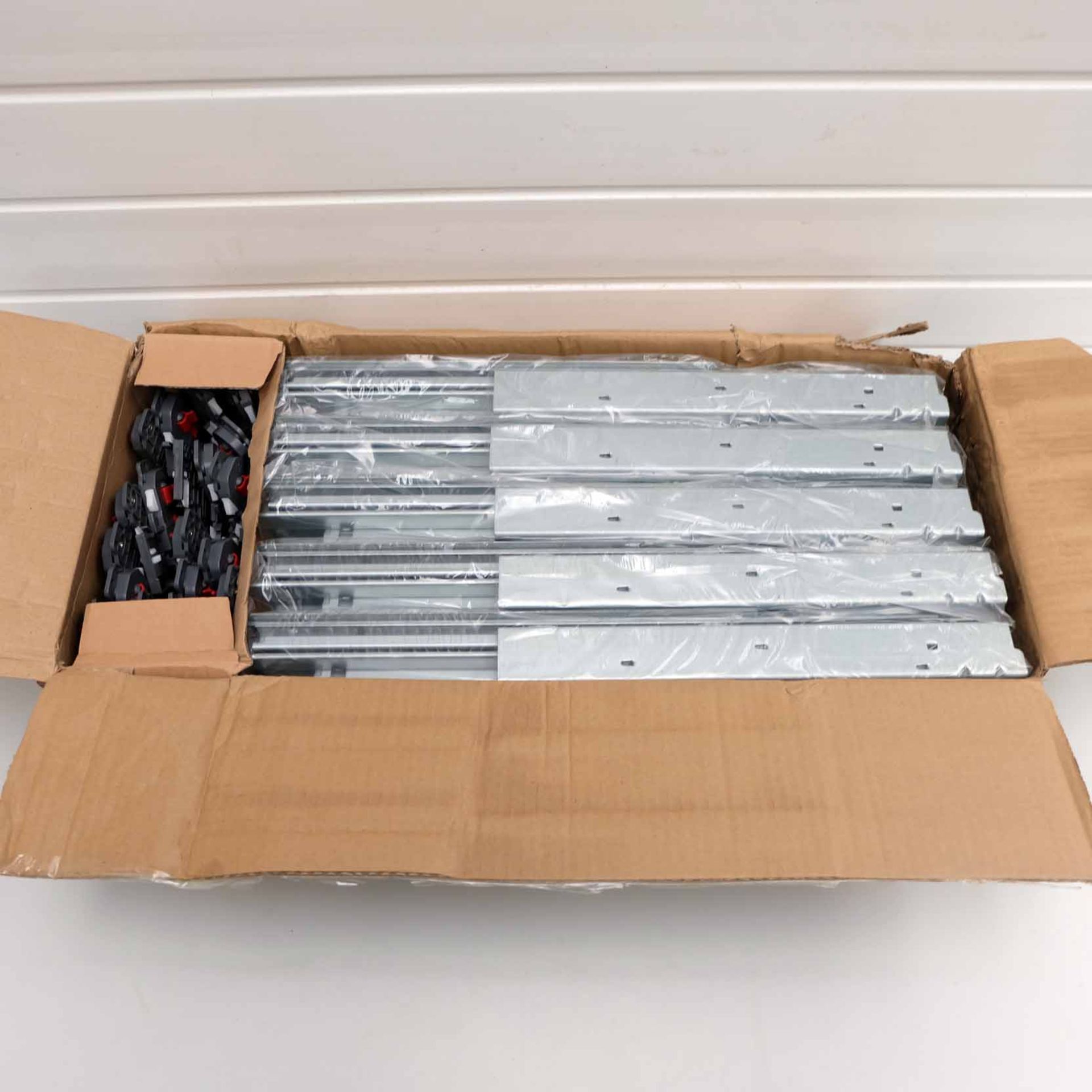 Drawer Runner 20". Complete With Slow Close Fittings. Item Code DY3LW1-07-20". 10 Sets Per Box. 4 x