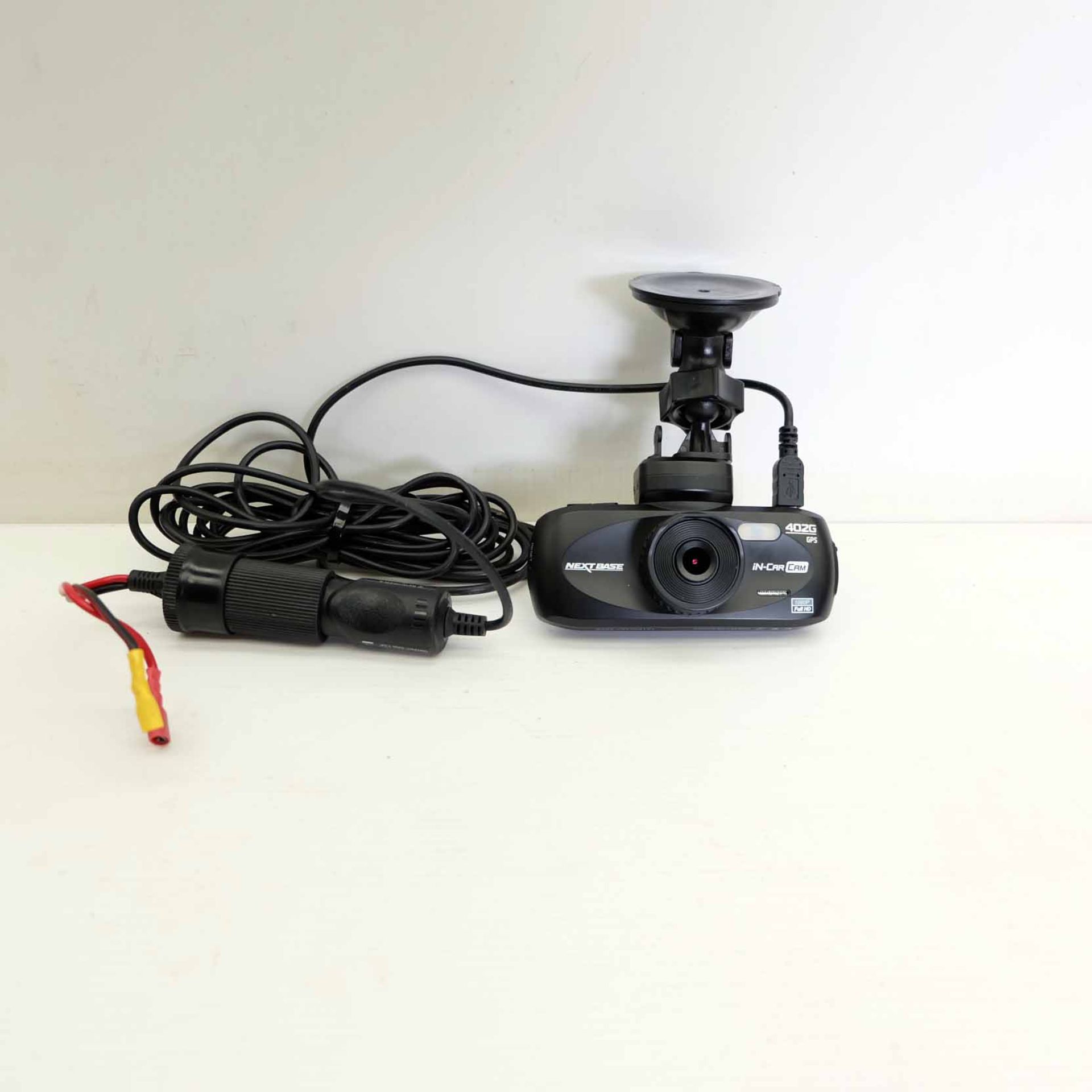 Next Base In-Car Cam 402G GPS. With Battery Connector for 12V. Complete With Outdoor Case. - Image 8 of 11