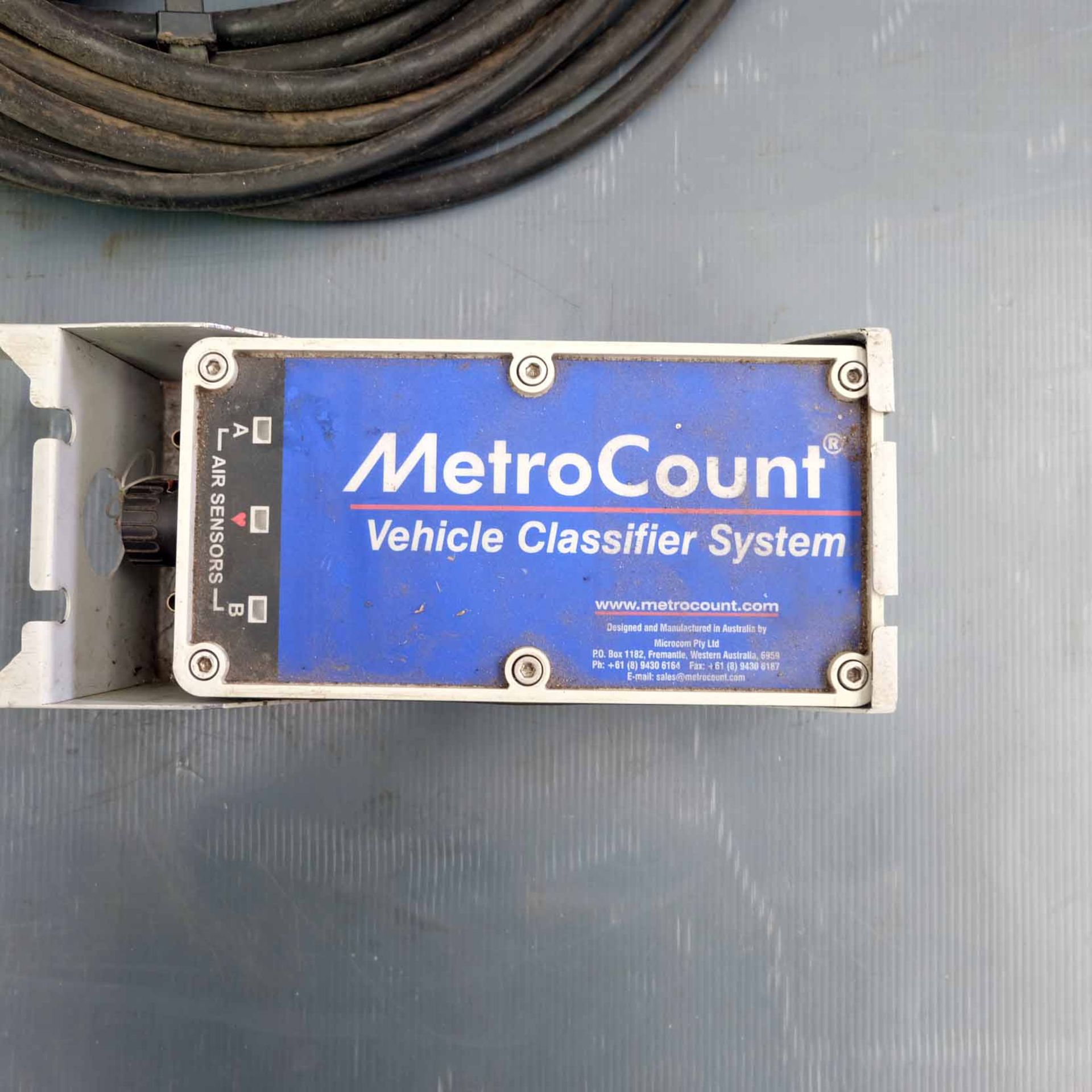 Metro Count Model MC5600 Vehicle Classifier System. With 4 x Tubes. - Image 3 of 5