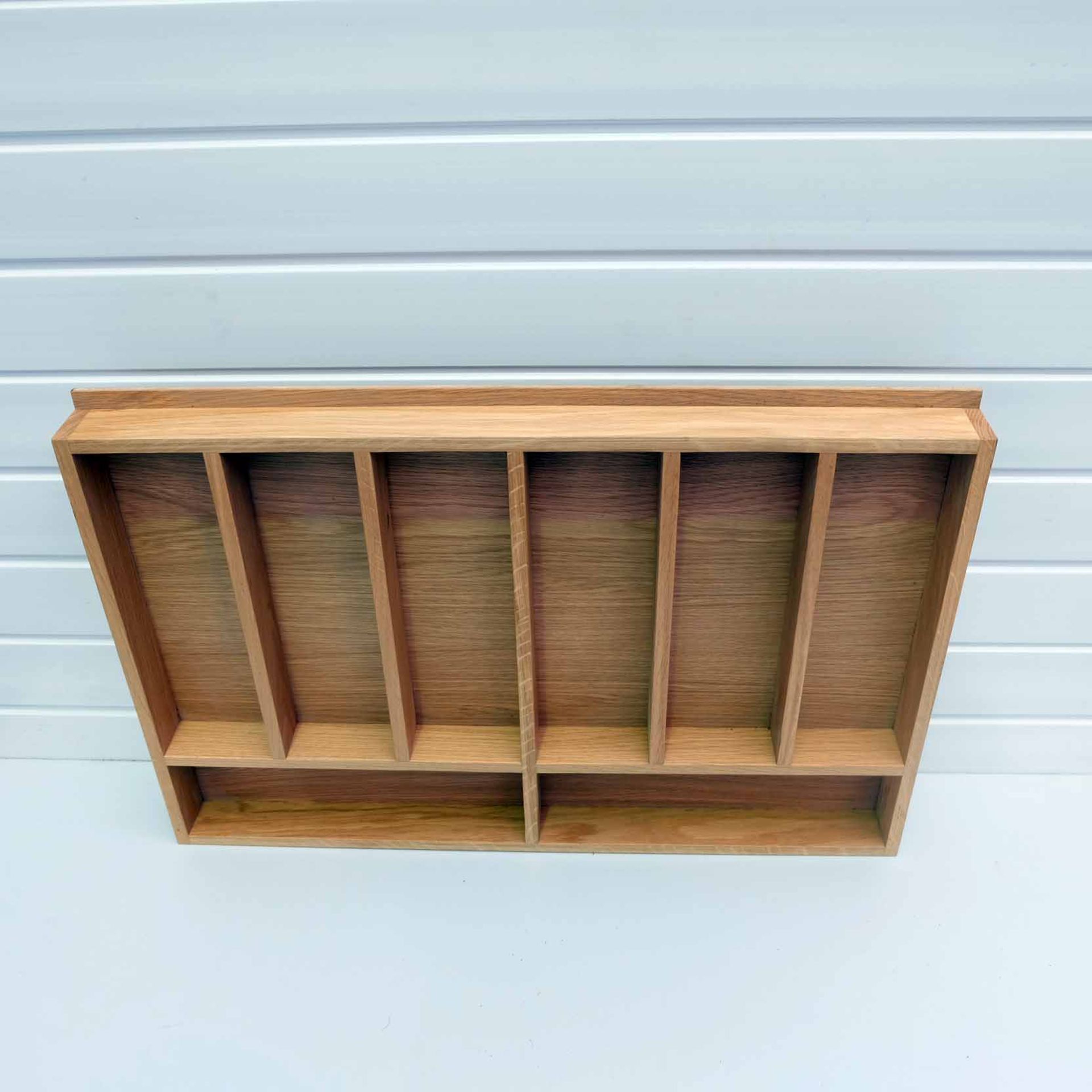Solid Wood Drawer Insert. Size 717mm W x 482mm D x 56mm H. 8 x Segments. - Image 3 of 6