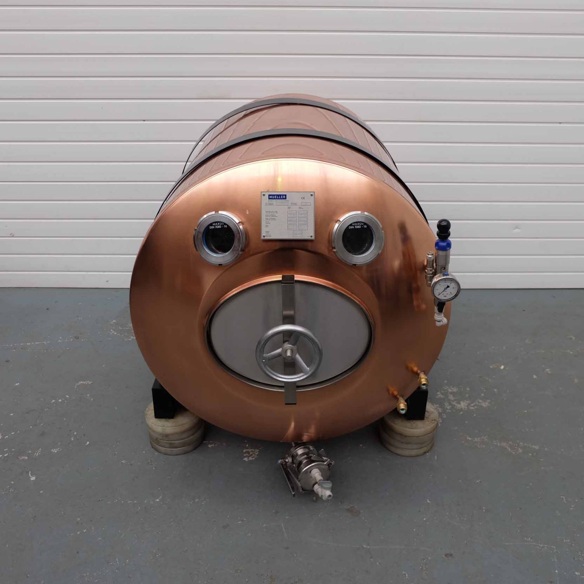 Paul Mueller Ltd. (Missouri USA) Copper Serving Beer Tank. Model 500Ltr. With Self Cooling Bag in Ta