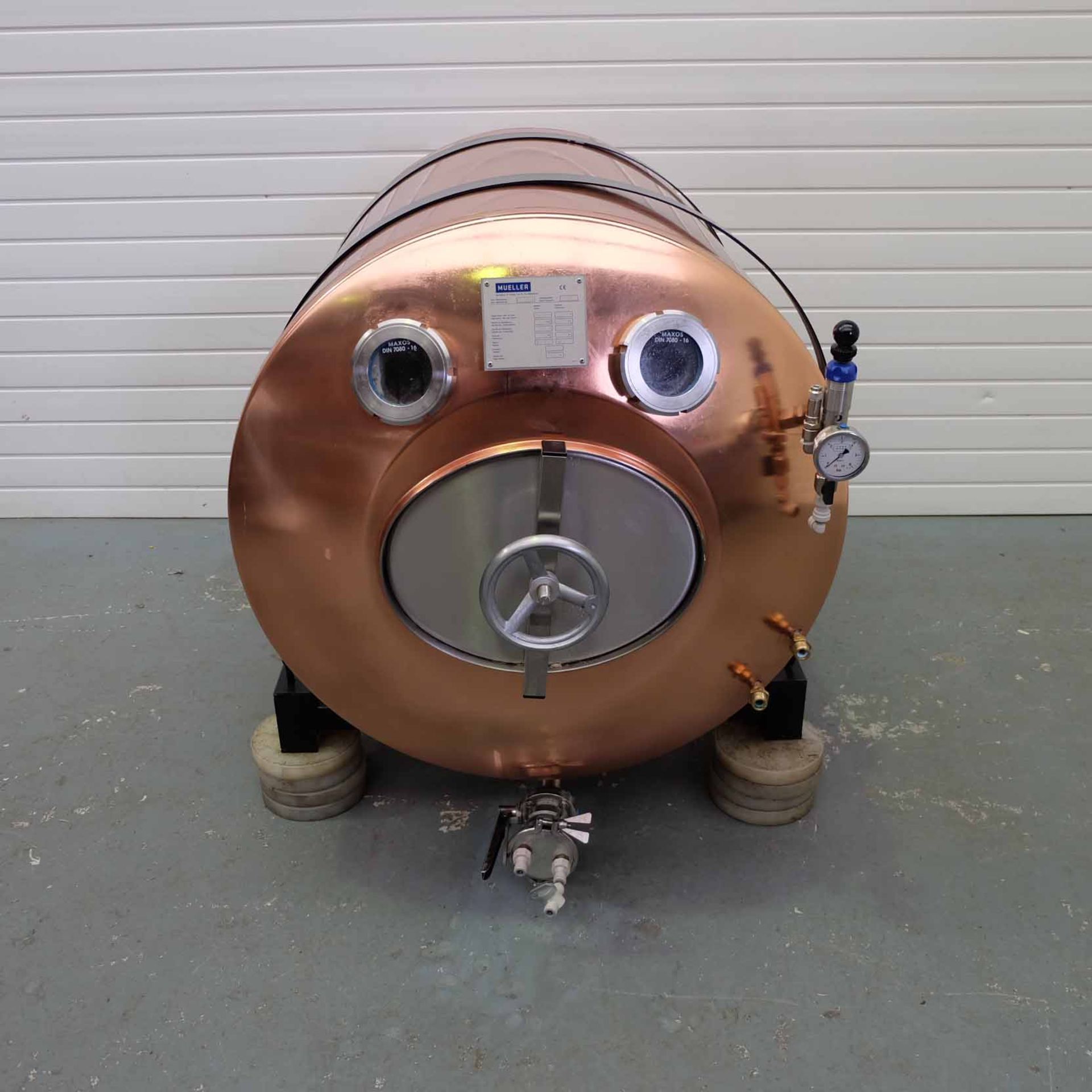 Paul Mueller Ltd. (Missouri USA) Copper Serving Beer Tank. Model 500Ltr. With Self Cooling Bag in Ta
