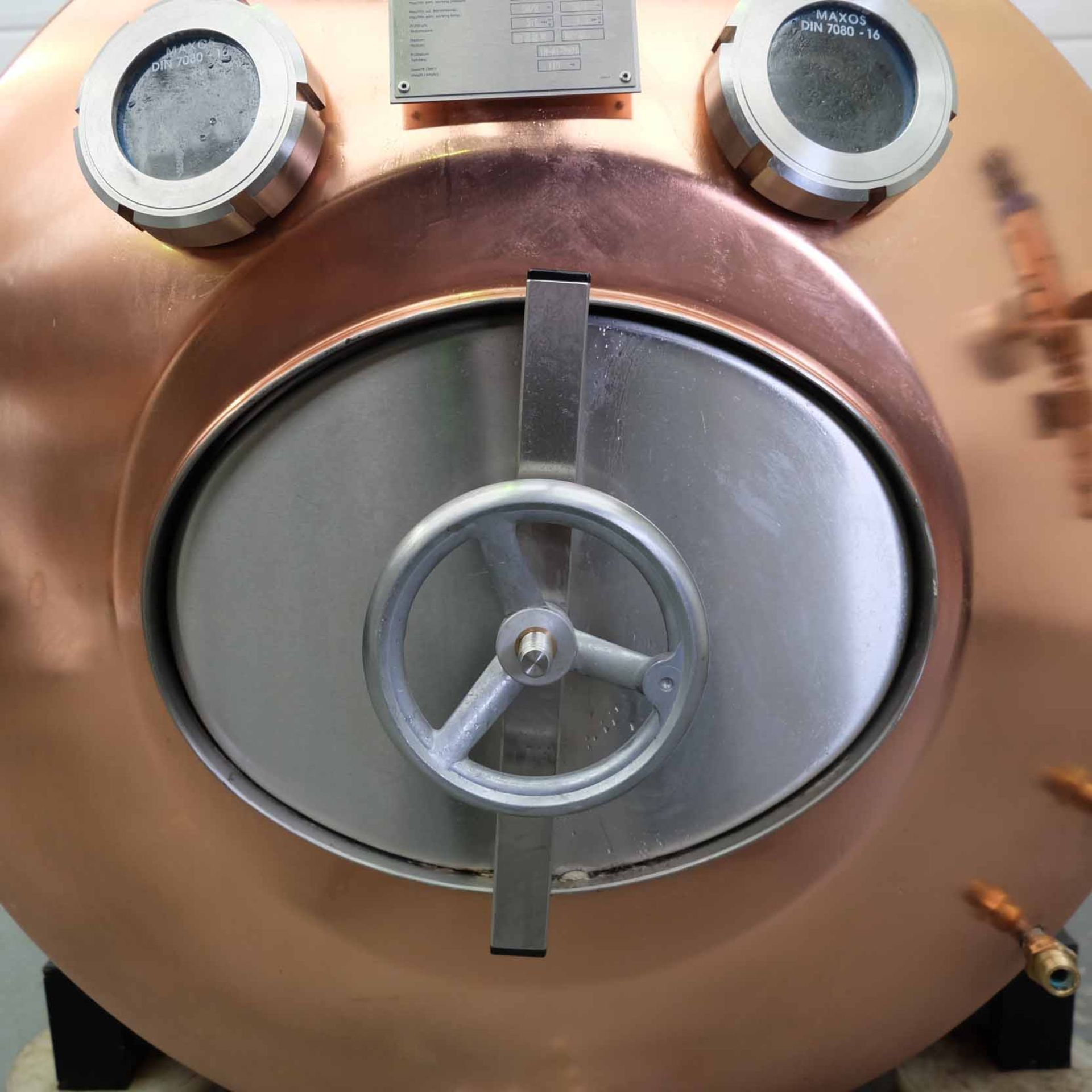 Paul Mueller Ltd. (Missouri USA) Copper Serving Beer Tank. Model 500Ltr. With Self Cooling Bag in Ta - Image 6 of 10