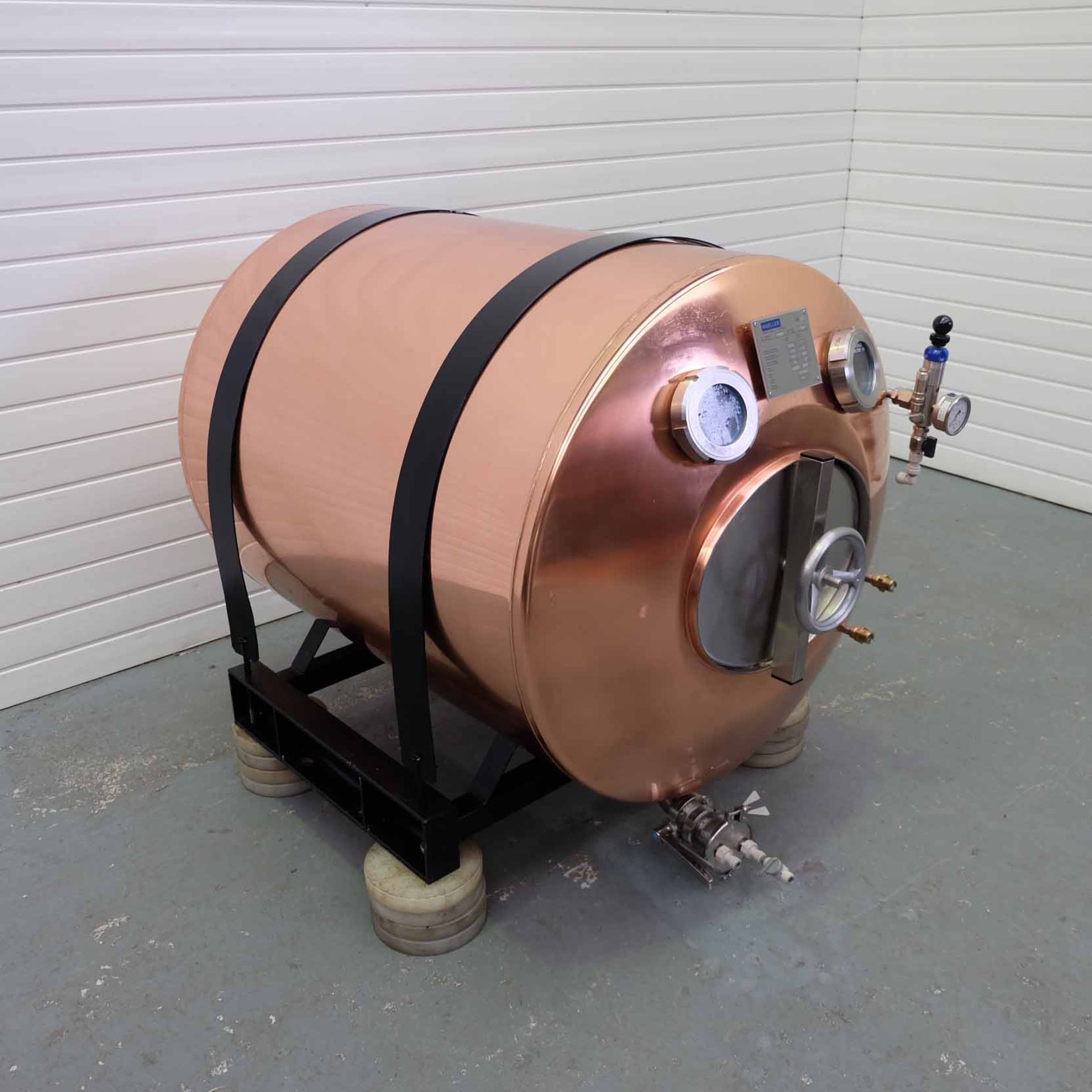 Paul Mueller Ltd. (Missouri USA) Copper Serving Beer Tank. Model 500Ltr. With Self Cooling Bag in Ta - Image 2 of 10