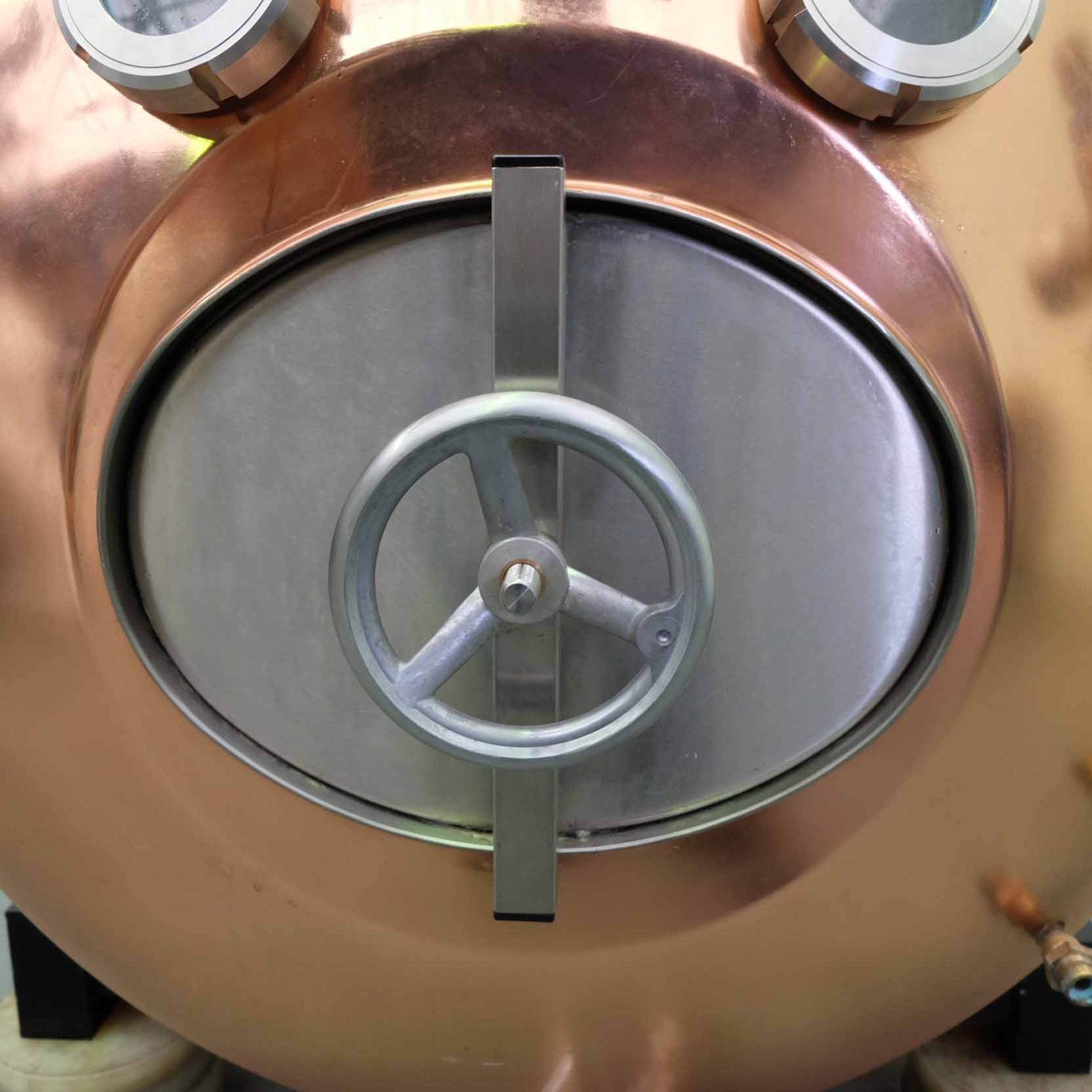 Paul Mueller Ltd. (Missouri USA) Copper Serving Beer Tank. Model 500Ltr. With Self Cooling Bag in Ta - Image 6 of 11