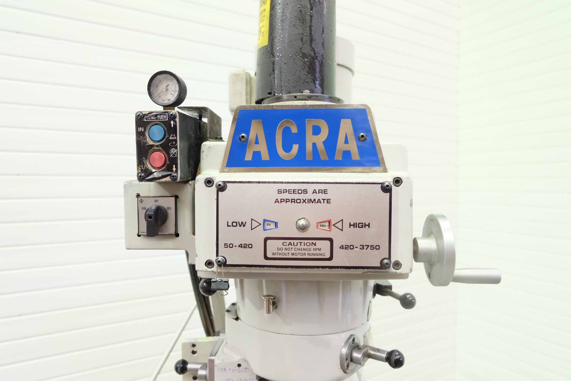 Acra Model FVT-4V Heavy Duty Turret Milling Machine. Table Size 50" x 10". Spindle Taper 40 Int. Spi - Bild 3 aus 11