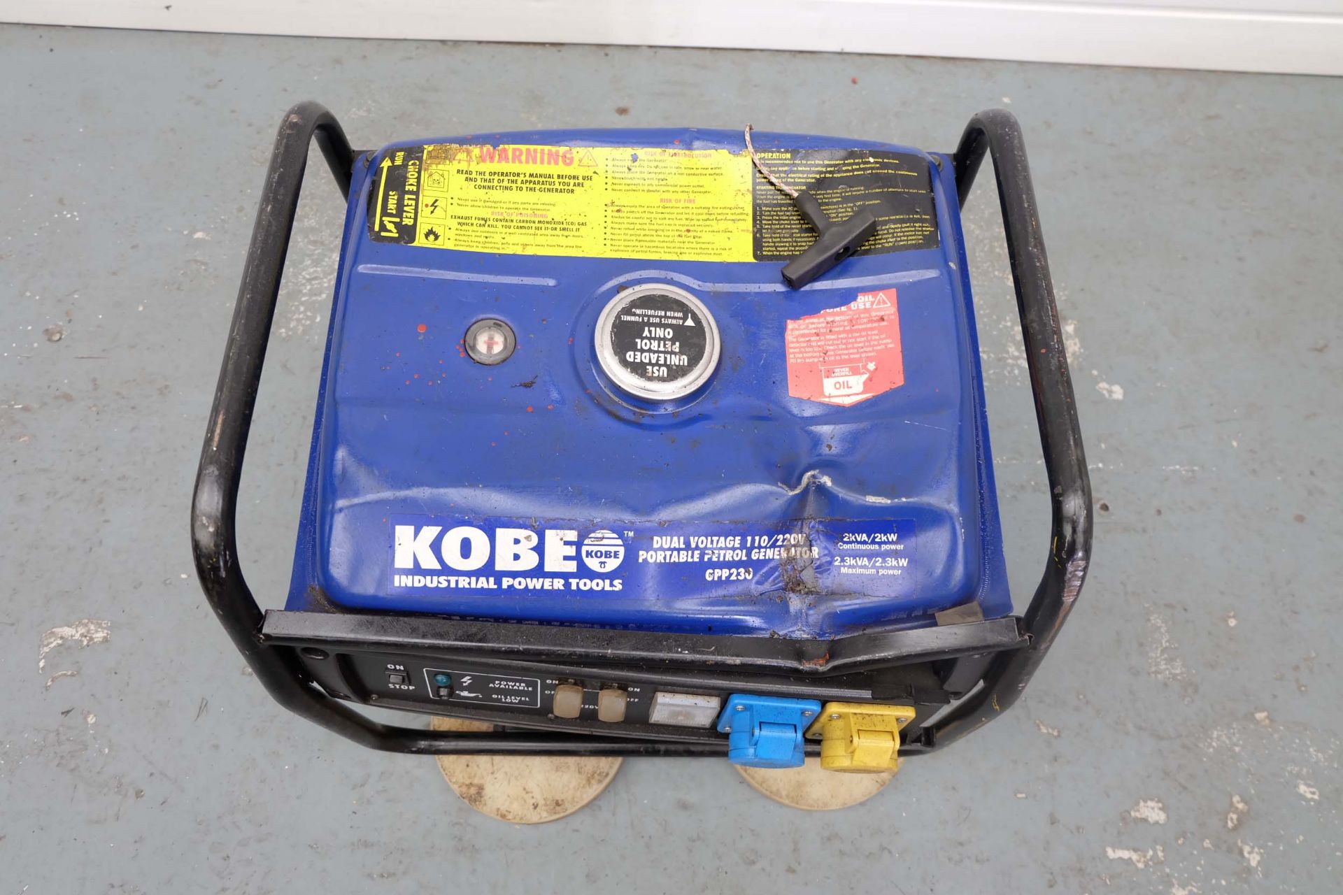 Kobe Model GPP230 Dual Voltage 110/220V Portable Petrol Generator. 2KVA/2KW Continuous Power. 2.3KVA - Image 2 of 7