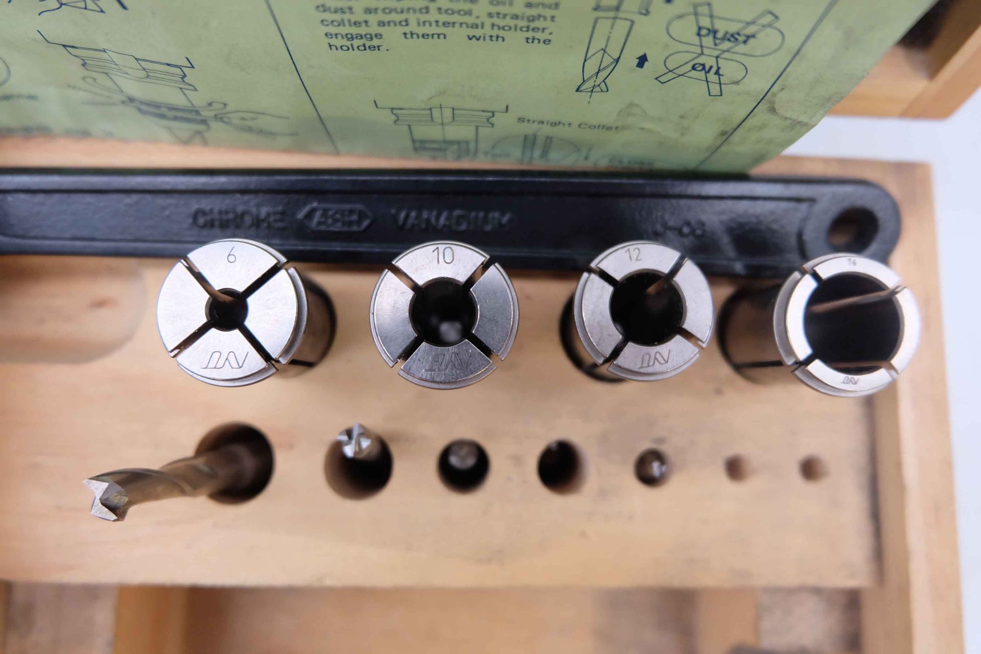 NT Tite-lock Milling Chuck and Collets with r8 Taper to Suit Bridgeport Etc. With Instructions & Car - Image 4 of 8