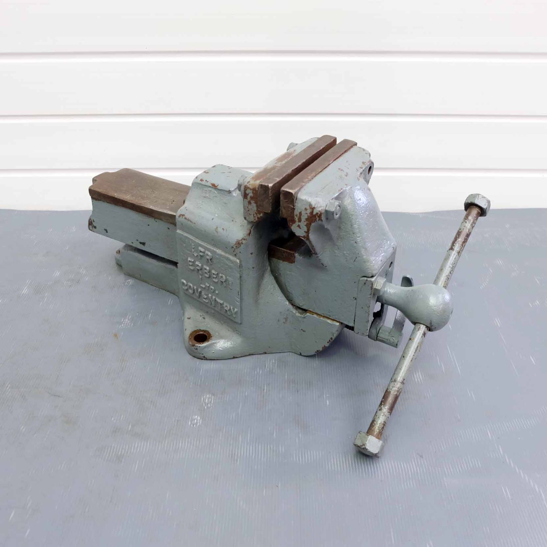 Alfred Herbert 6" Quick Release Bench Vice. Jaw Width 6". Jaw Height 3 3/4". Max Opening 7".