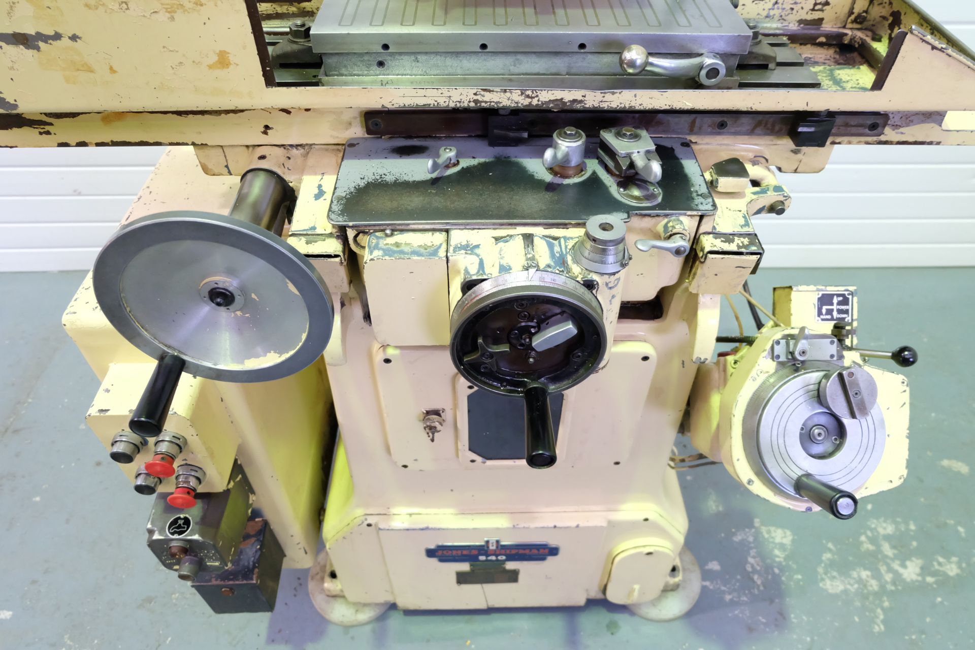 Jones & Shipman 540AP Surface Grinder. Capacity 18" x 6". Auto & Incremental Downfeed. - Image 4 of 13