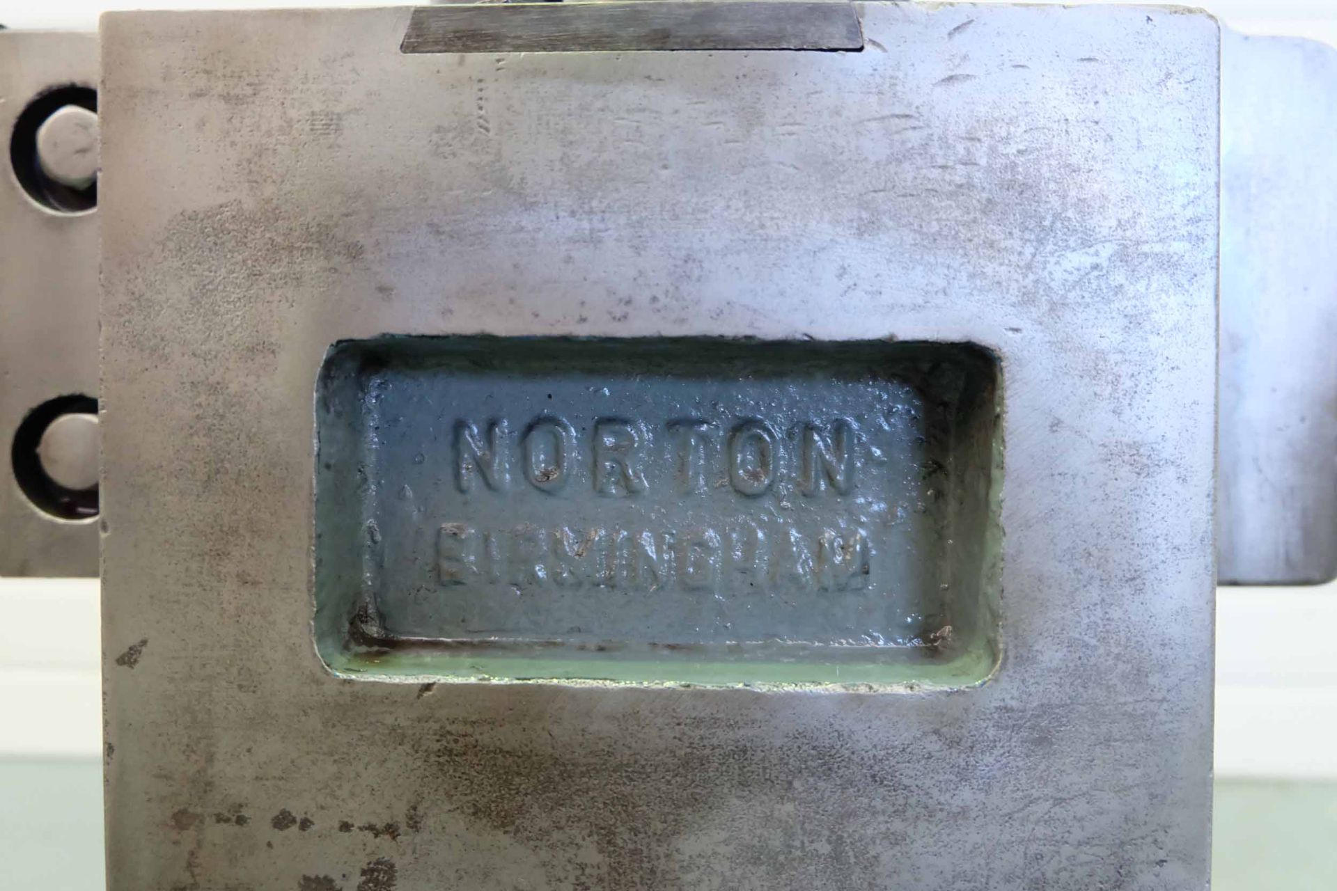 Norton GP Heavy Seam Closing Fly Press. Throat Depth 6". Daylight 7". Table Size 22" x 6 1/2". - Image 5 of 8