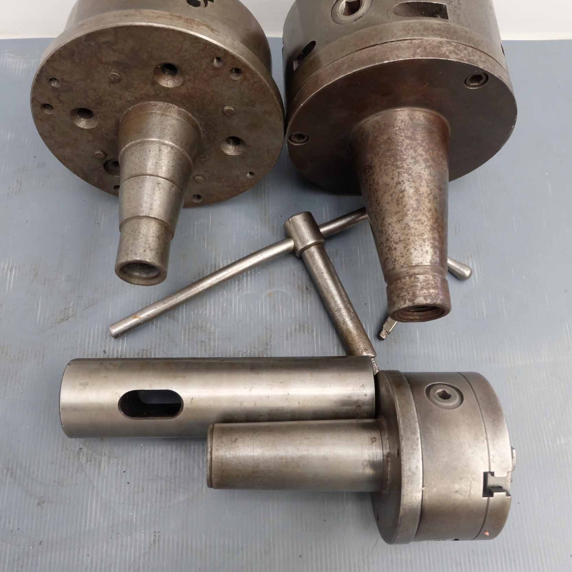 3 x Various Chucks. 1 x 160mm 3 Jaw Chuck With 50 Int Fitting. 1 x 6" 4 Jaw Chuck With 40 Int Fittin - Bild 5 aus 6