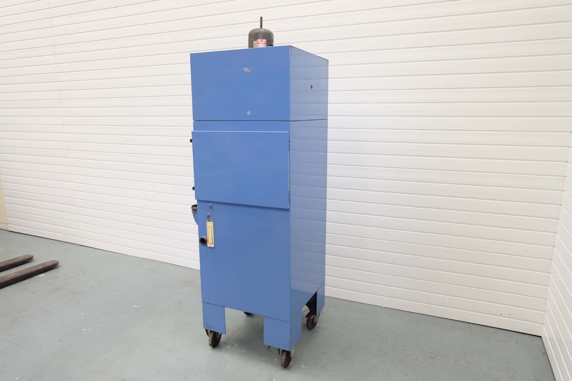 AERTEC Services Ltd Dust Extraction Filter unit On Wheels. Motor: 3 Phase. 0.55 KW. Approx Dimension - Image 2 of 6
