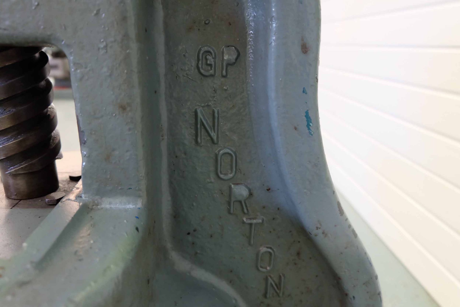 Norton GP Heavy Seam Closing Fly Press. Throat Depth 6". Daylight 7". Table Size 22" x 6 1/2". - Image 8 of 8