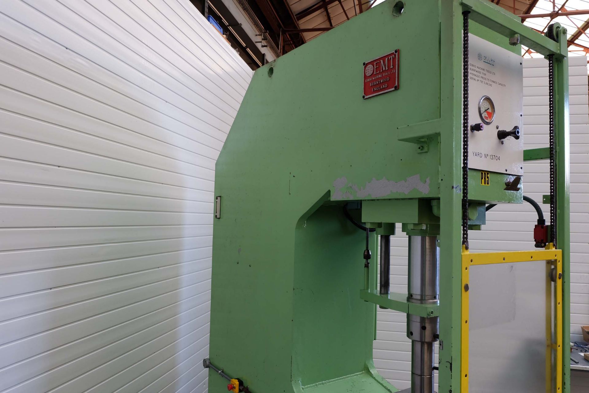 Edbro (EMT) Hydraulic Press. Capacity 75 Tonnes. Table Size 650mm x 550mm. Throat Depth 600mm. Dista - Image 4 of 16