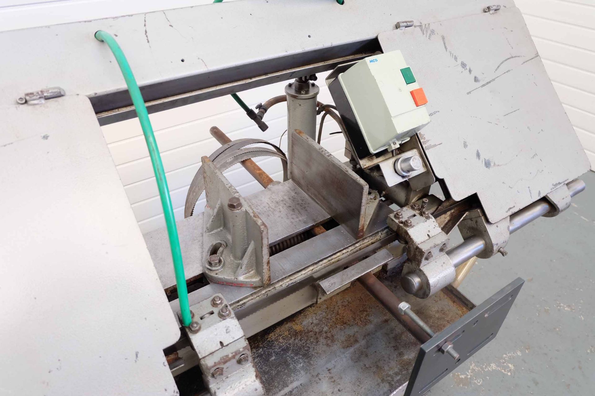 Horizontal Bandsaw on Wheels. Capacity 250mm Round. 45 Degree Swivel Vice. Coolant Pump. - Image 2 of 6