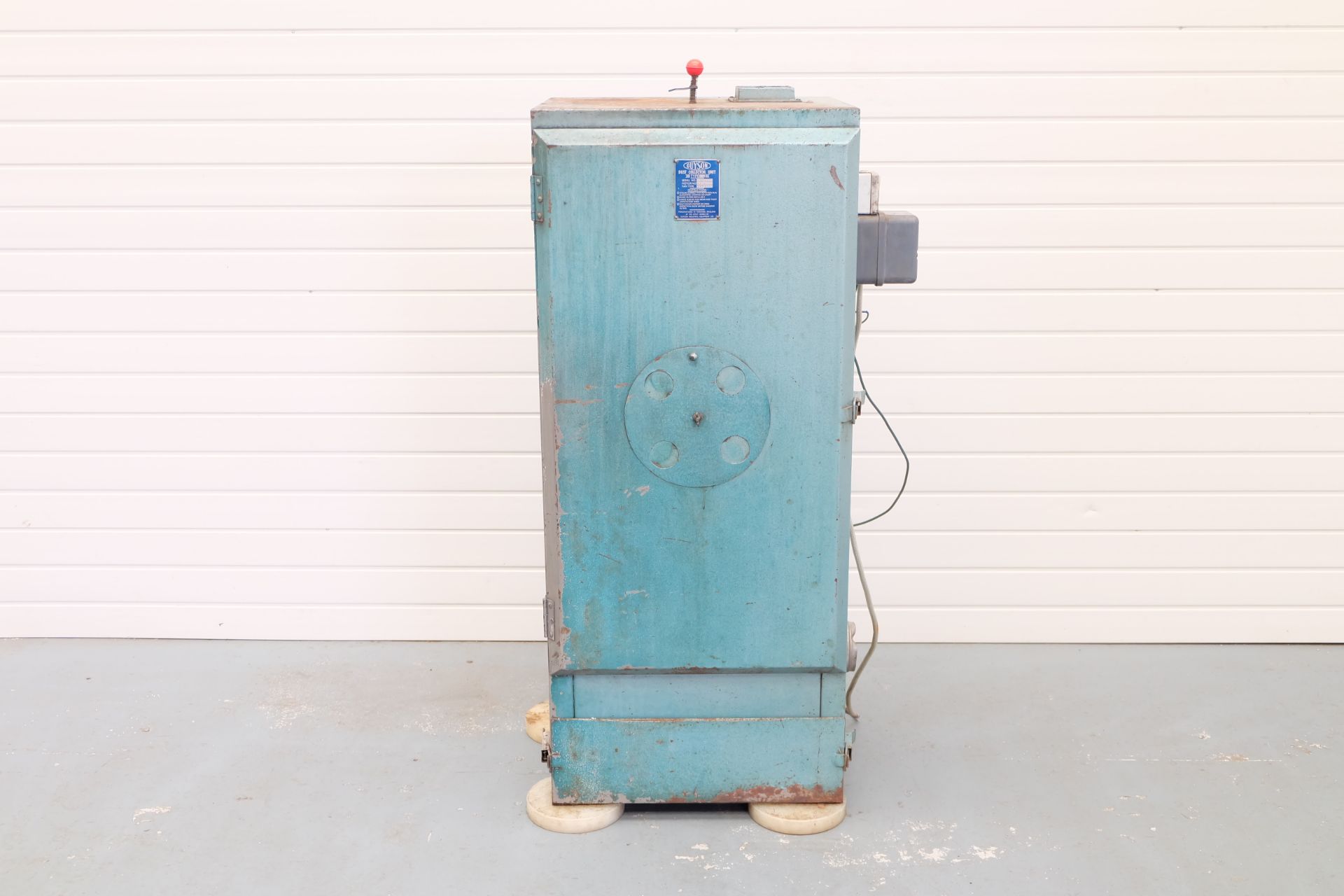 Guyson Type 40 Dust Collection Unit. External Dimensions 22" x 20". Height 52".