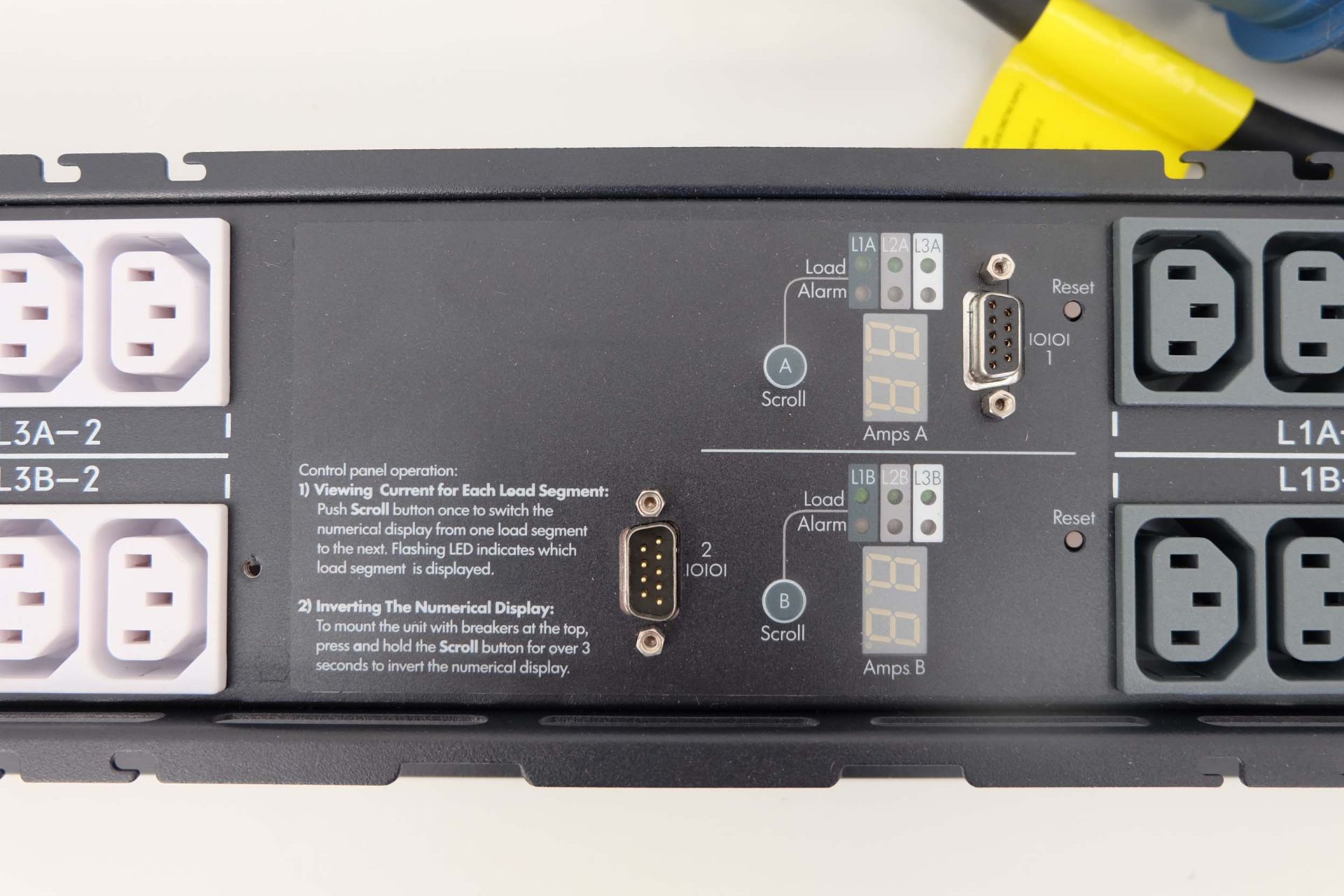 HP Power Monitoring PDU-S2132. Input: 1 Phase (2W - + END) 32 Amp Max. Output: 72 x 10 Amp & 6 x 16 - Image 3 of 8