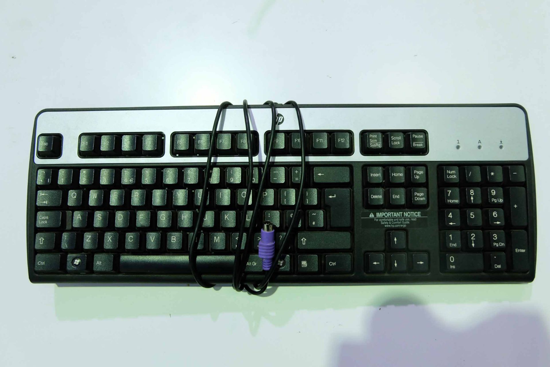 8 x Keyboards. 4 x USB. 4 x PS/2. - Image 7 of 10