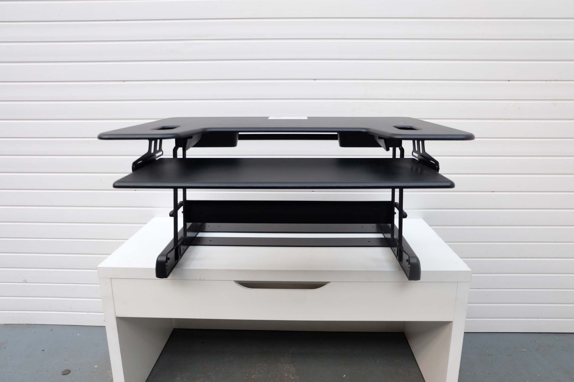 Varidesk.com Exec40 Adjustable Standing Desk. Variable Heights. Adjustable Keyboard Shelf. 40" Wide. - Image 4 of 6