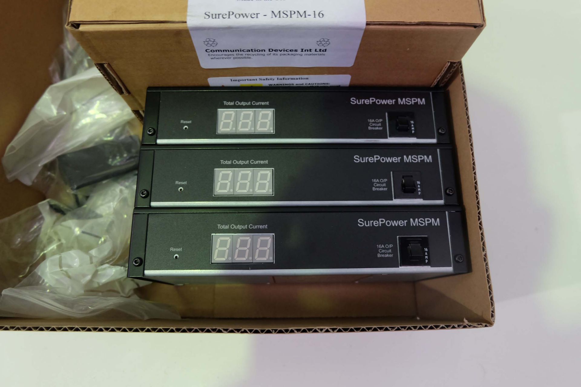 6 x Sure Power -MSPM - 16 Power Packs With 16 Amp Circuit Breaker - Bild 2 aus 5