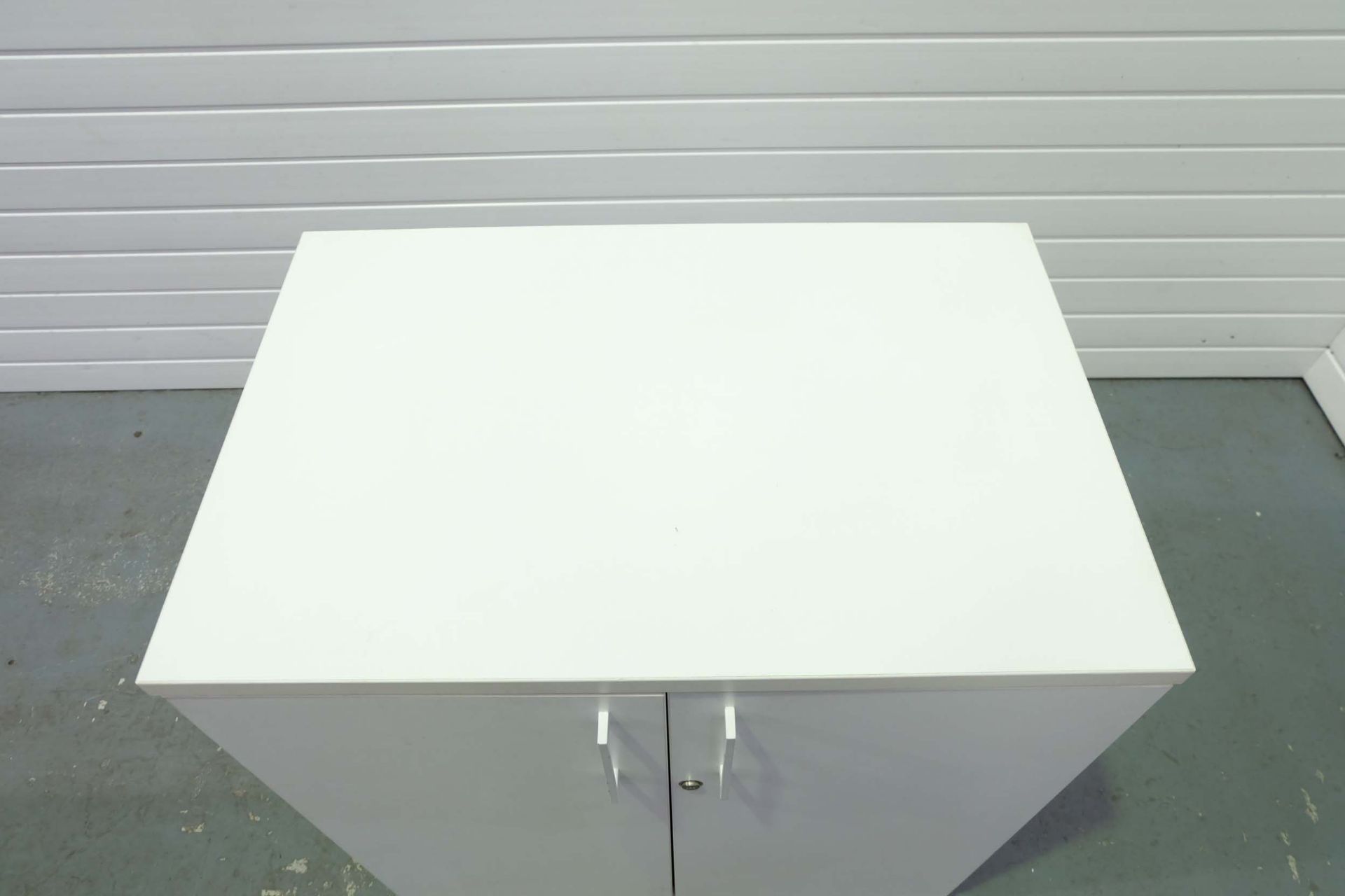 White Two Door Cupboard With Adjustable Shelf. Size 800mm x 525mm x 850mm High. - Image 3 of 3