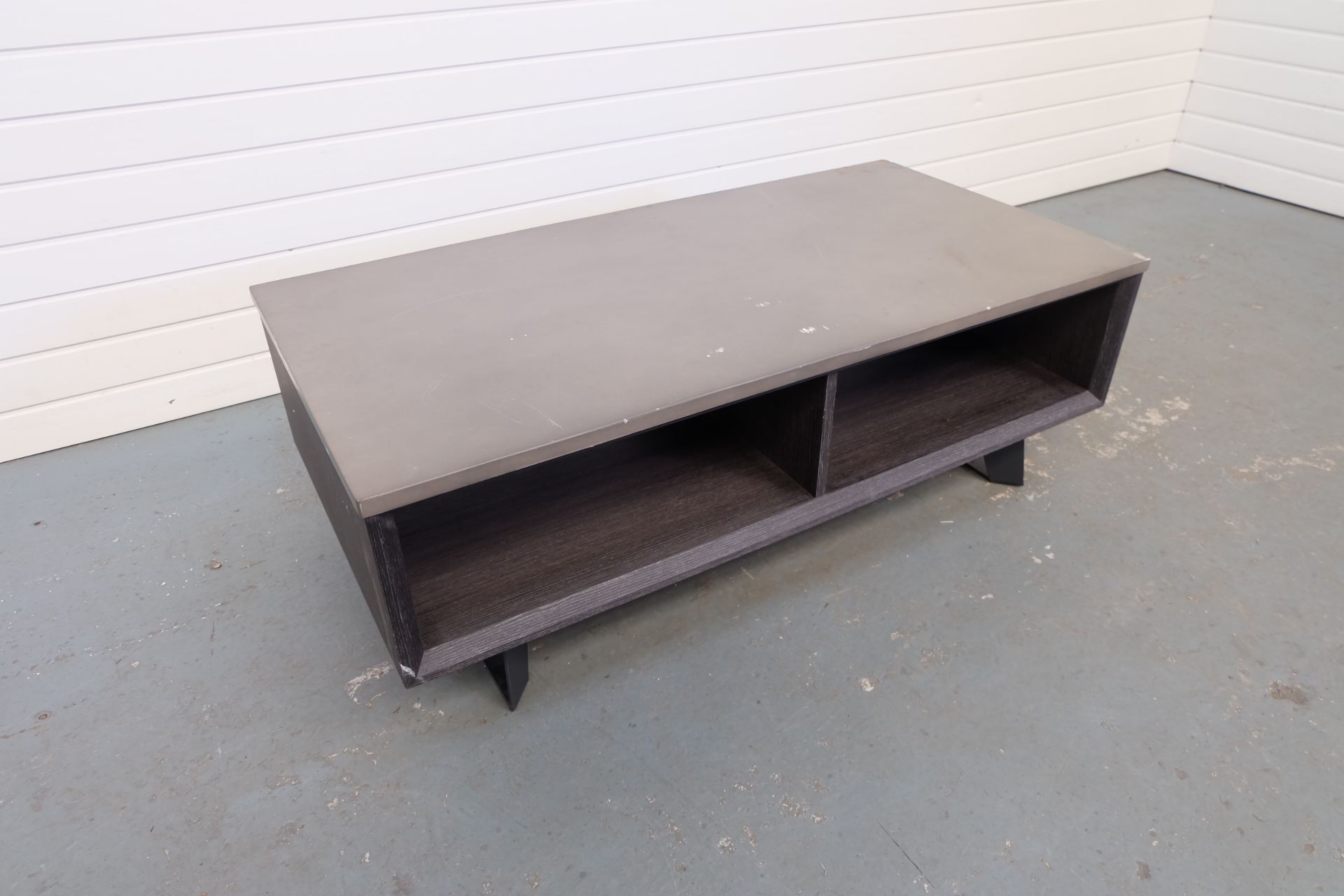 Coffee Table With Divided Shelf. Size 1210mm x 610mm x 410mm High. - Image 2 of 3