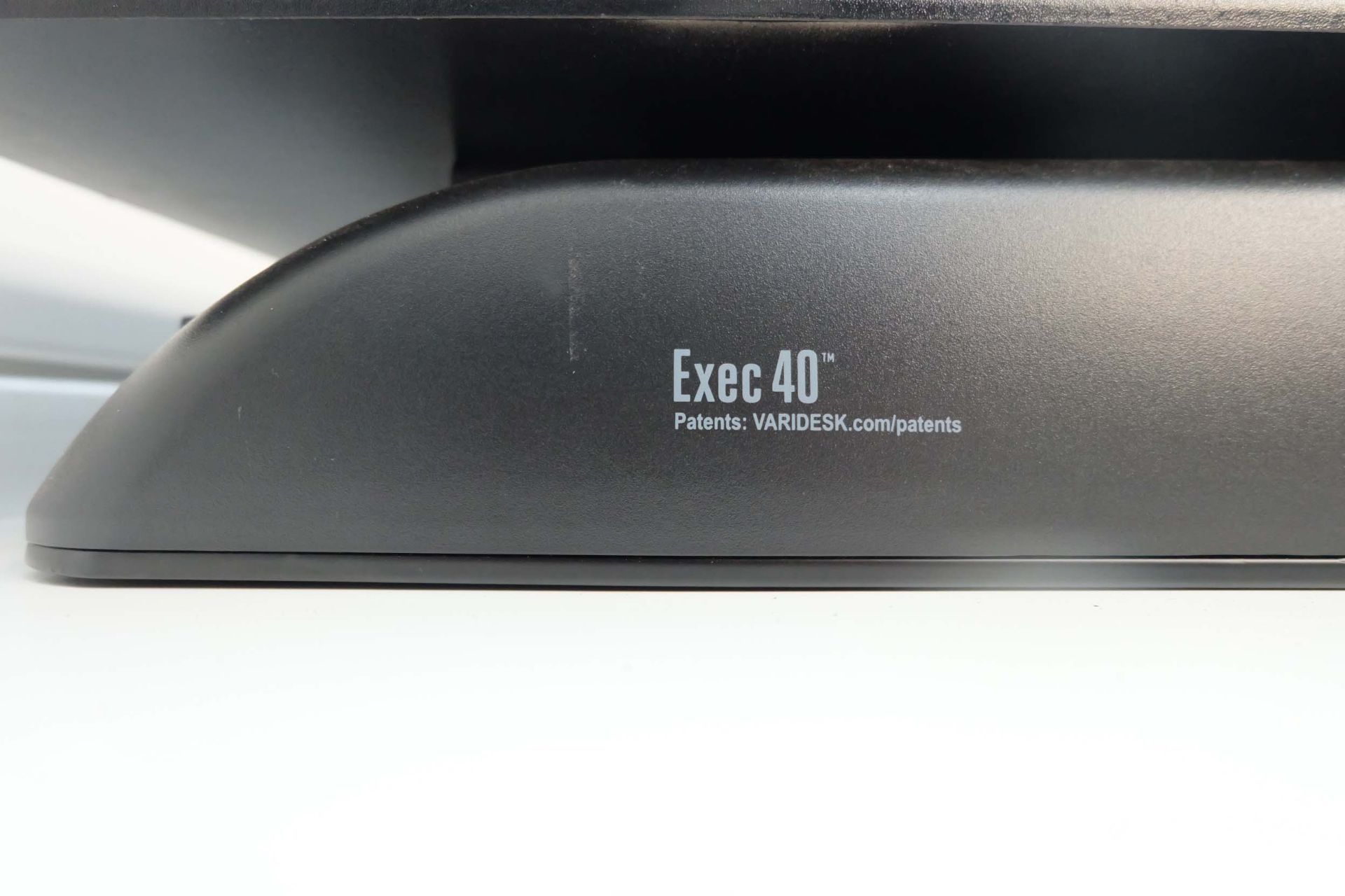 Varidesk.com Exec40 Adjustable Standing Desk. Variable Heights. Adjustable Keyboard Shelf. 40" Wide. - Image 3 of 6
