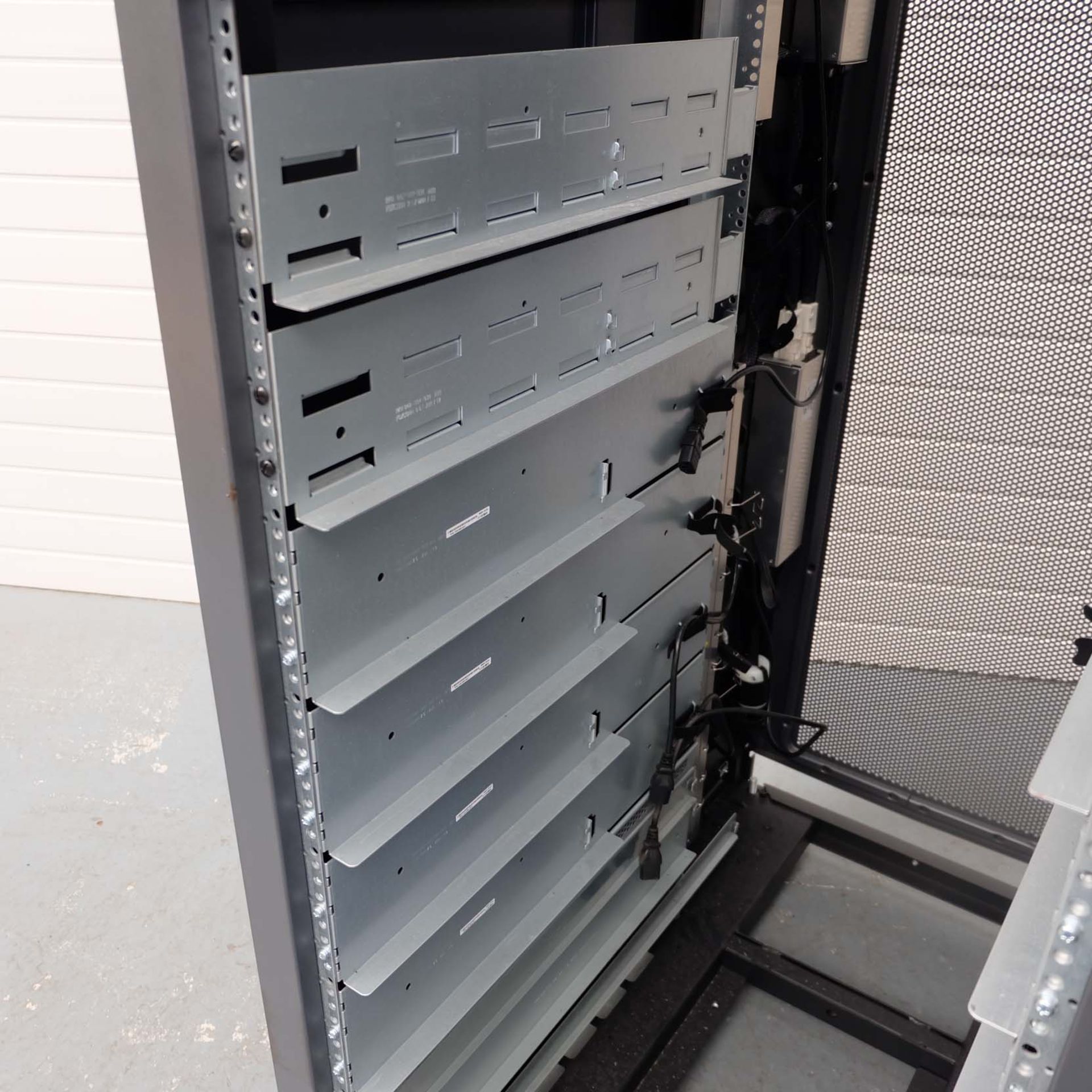 EMC² Model T-Rack 1 on Wheels. Size 610mm x 1000mm. Height 1900mm. - Image 4 of 15