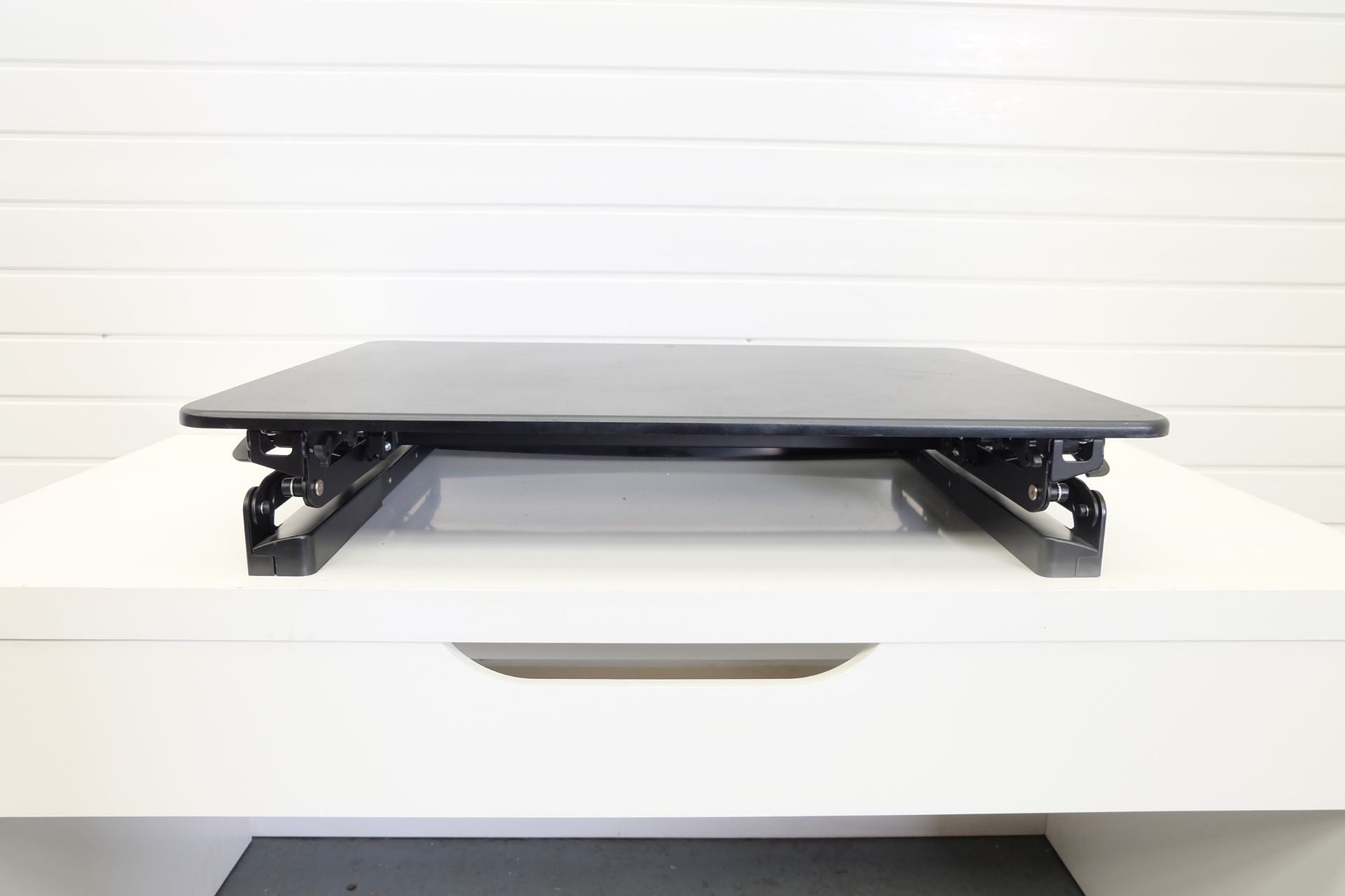 YO-YO DESK Adjustable Standing Desk. Variable Heights. Keyboard Shelf. 35" Wide. 20" Max Height. - Image 4 of 4