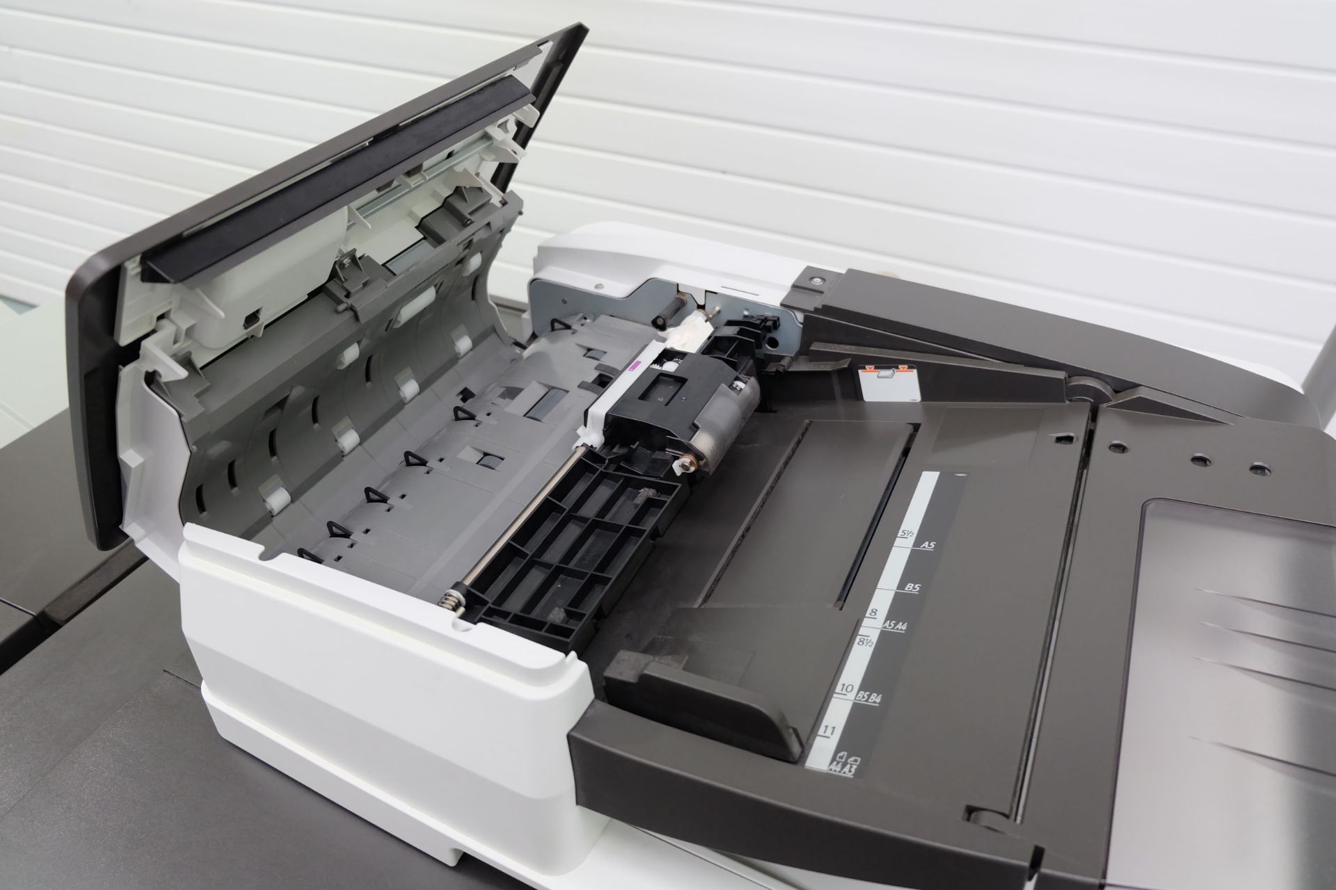 Ricoh Pro C5200s Colour Production Printer. Prints upto 65ppm. Paper Weight Upto 360g/m2. Max Sheet - Bild 7 aus 23