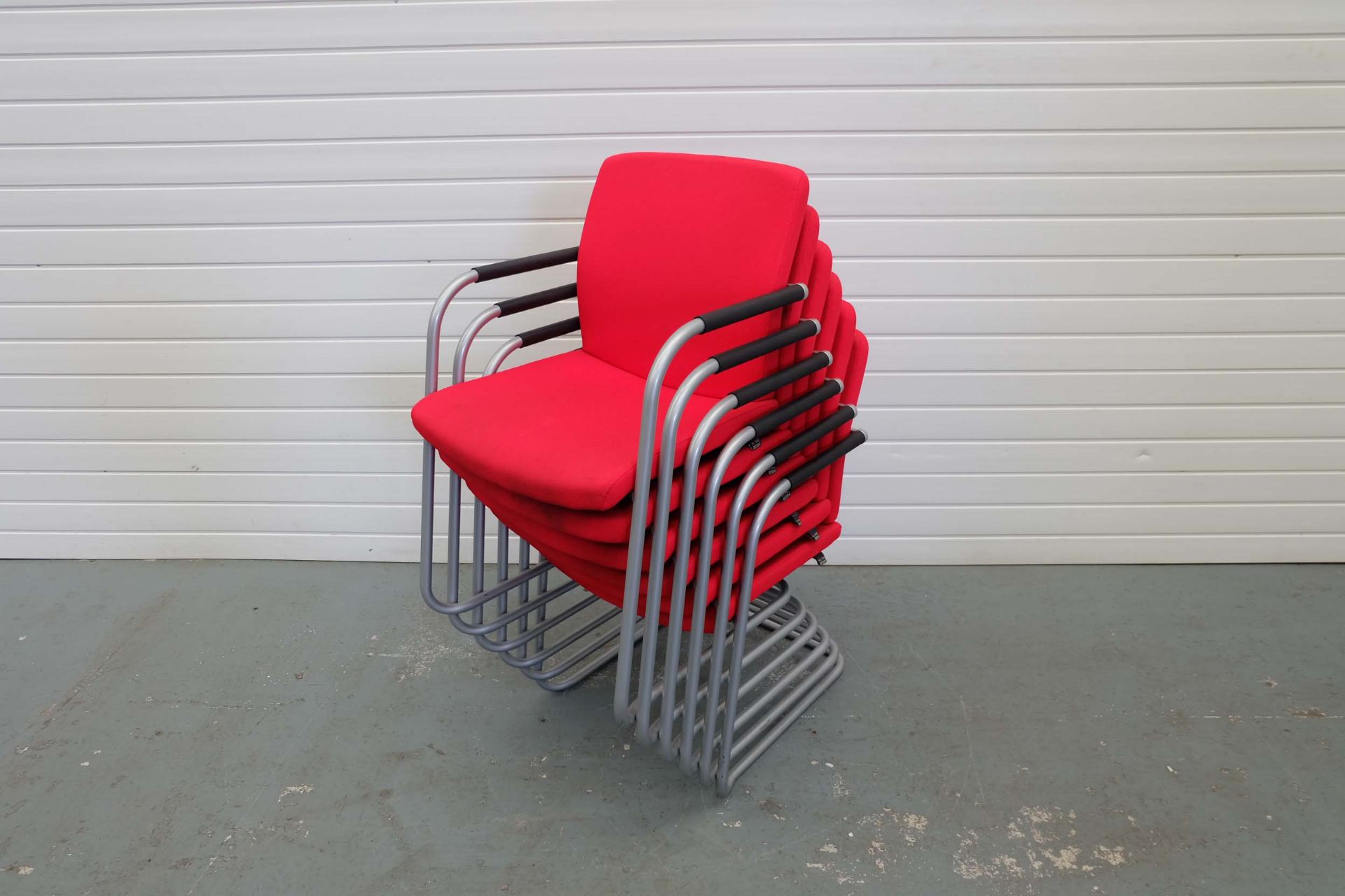 VERCO Set of 6 Red Stackable Chairs. - Bild 3 aus 4